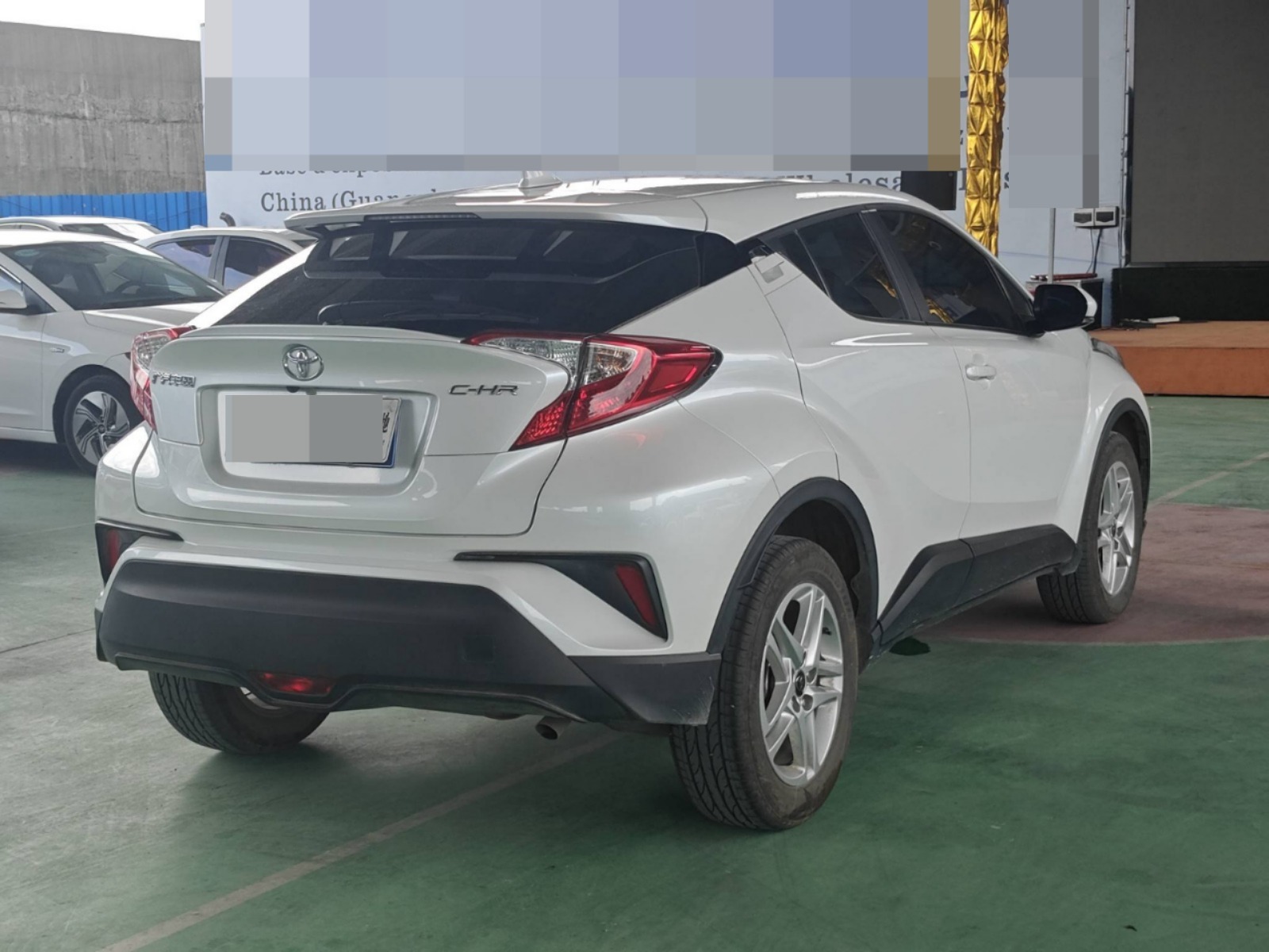 2023 Toyota C-HR — photo 3