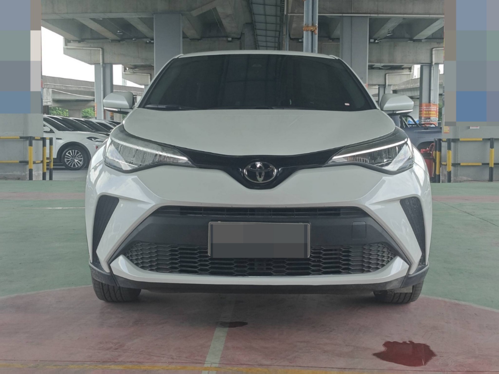 2023 Toyota C-HR — photo 8