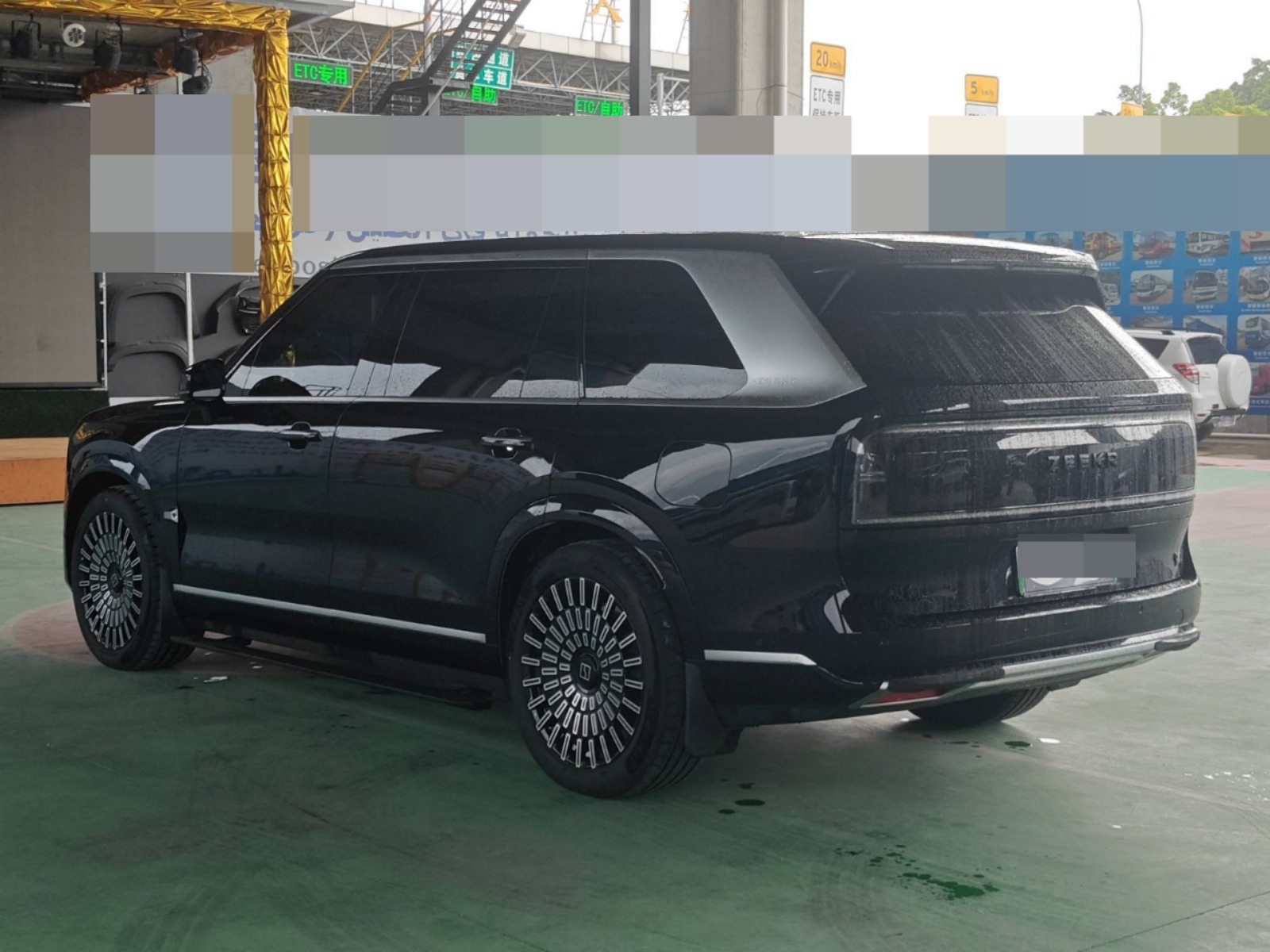 2026 Zeekr 9X — photo 12