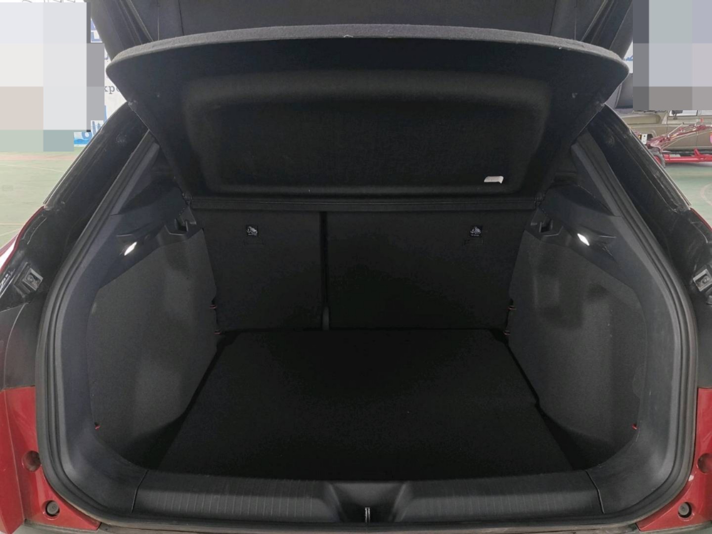 2021 Volkswagen ID.4 CROZZ — photo 8