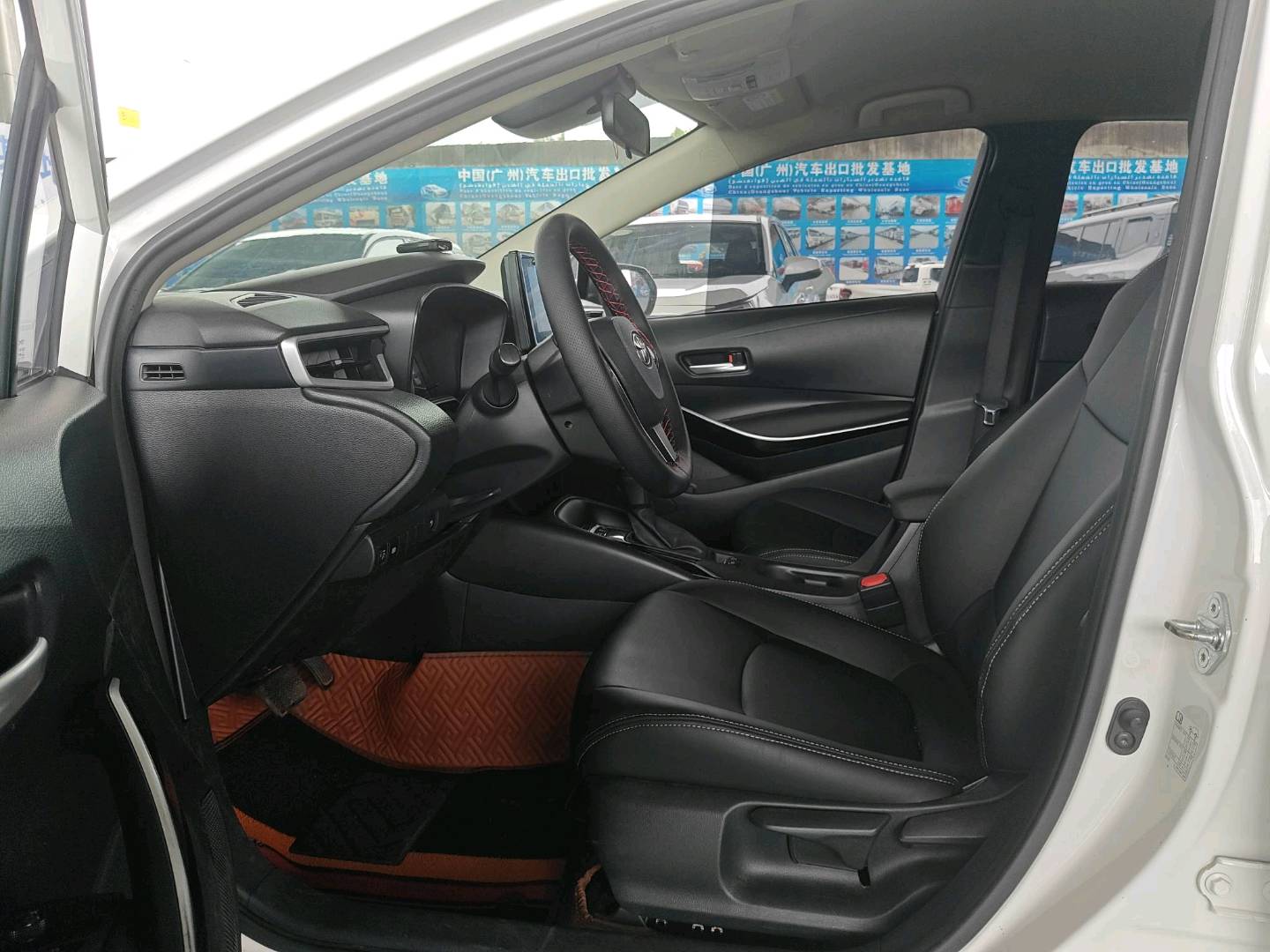 2023 Toyota Corolla — photo 2