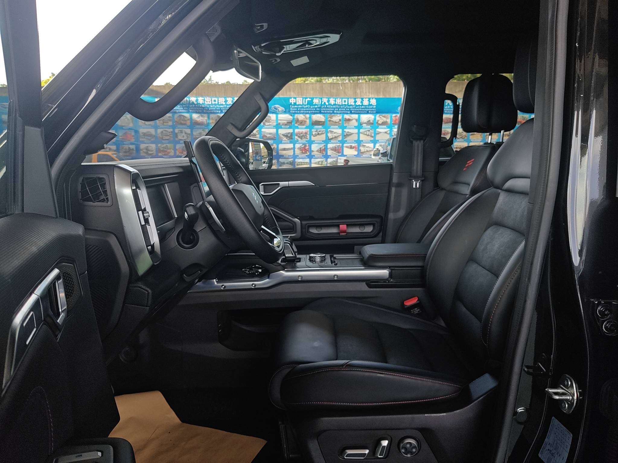 2025 Jetour Traveler — photo 11