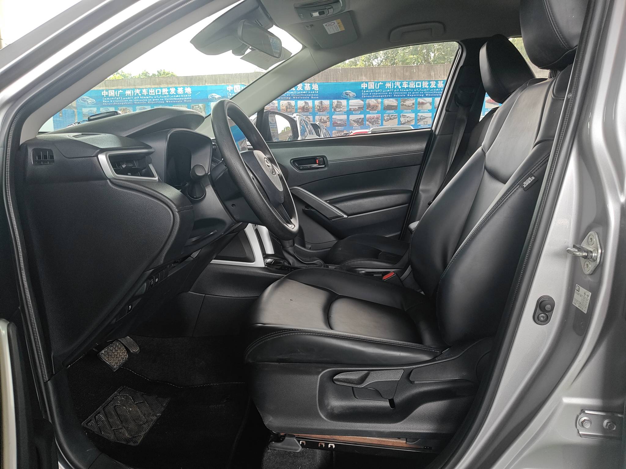 2024 Toyota Corolla Cross — photo 2