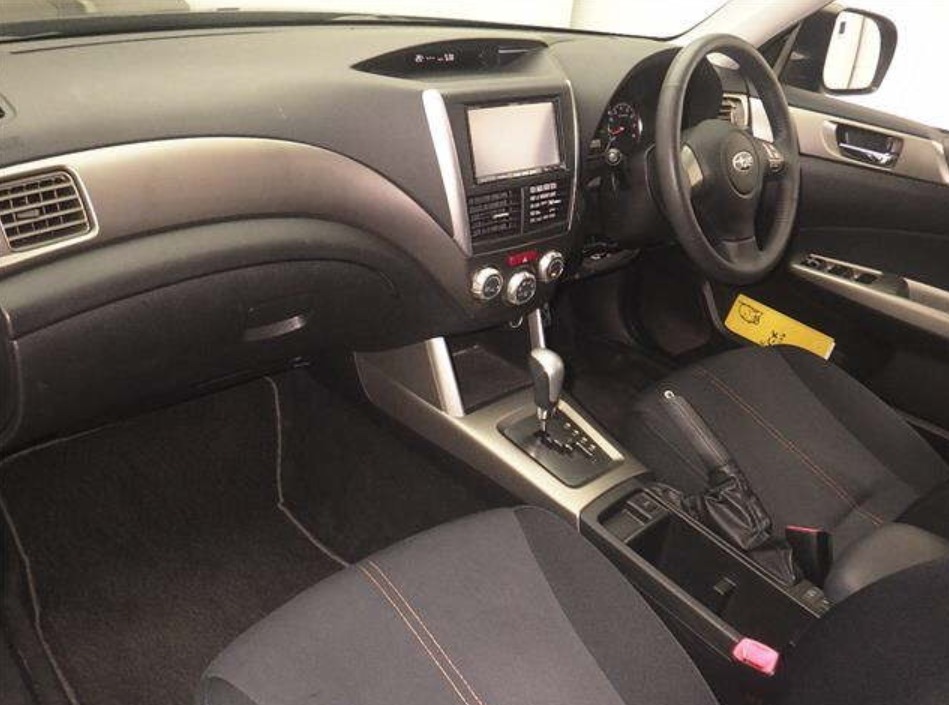 2010 Subaru Forester SH5-054348 — photo 7