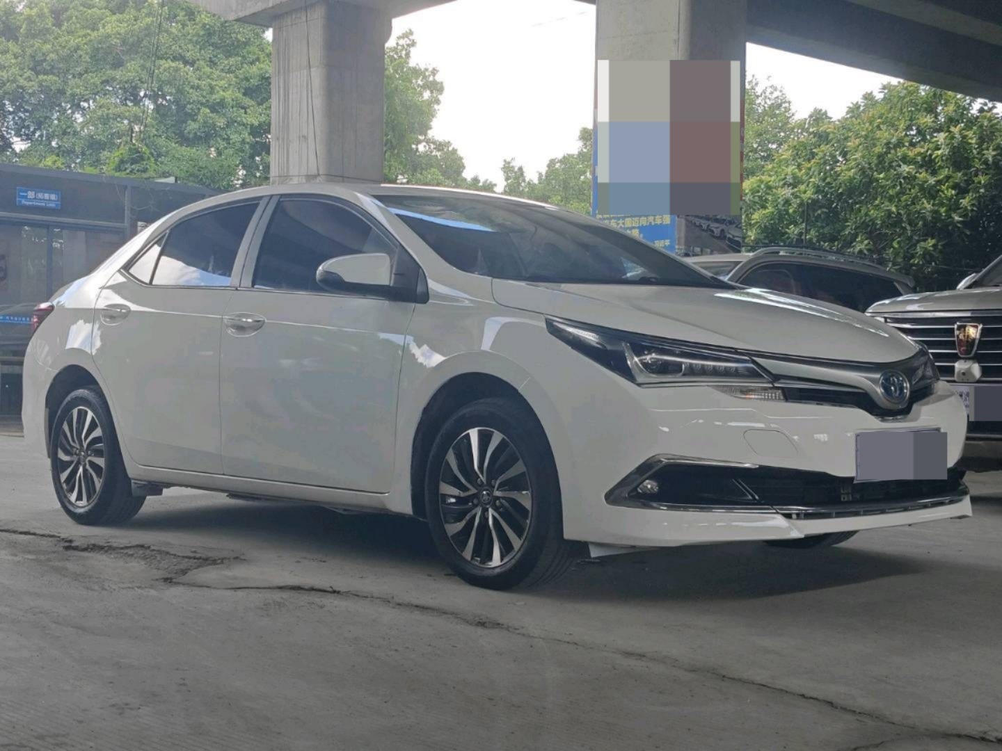 2019 Toyota Corolla Hybrid — photo 9