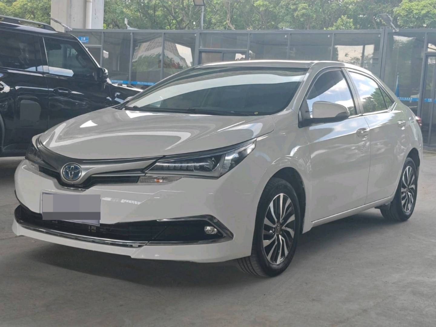 2019 Toyota Corolla Hybrid — photo 11
