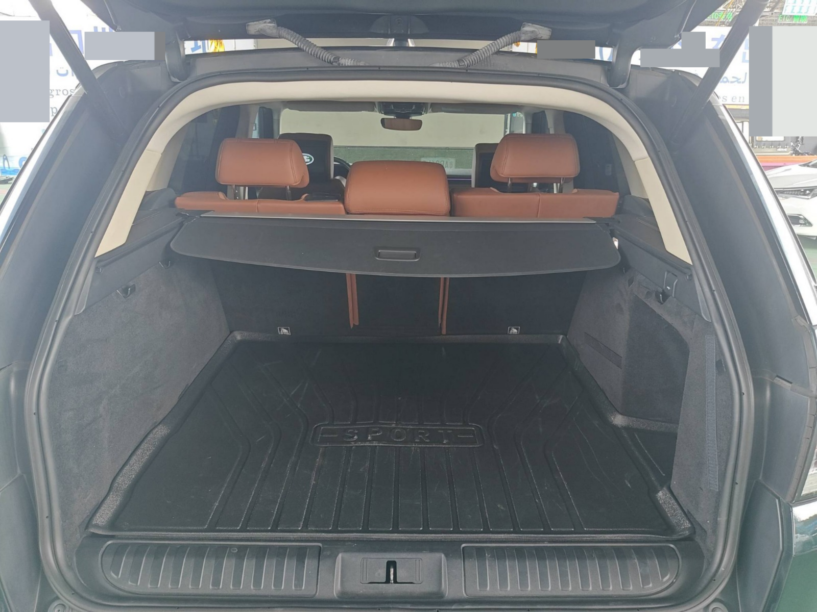 2017 Land Rover Range Rover Sport — photo 10