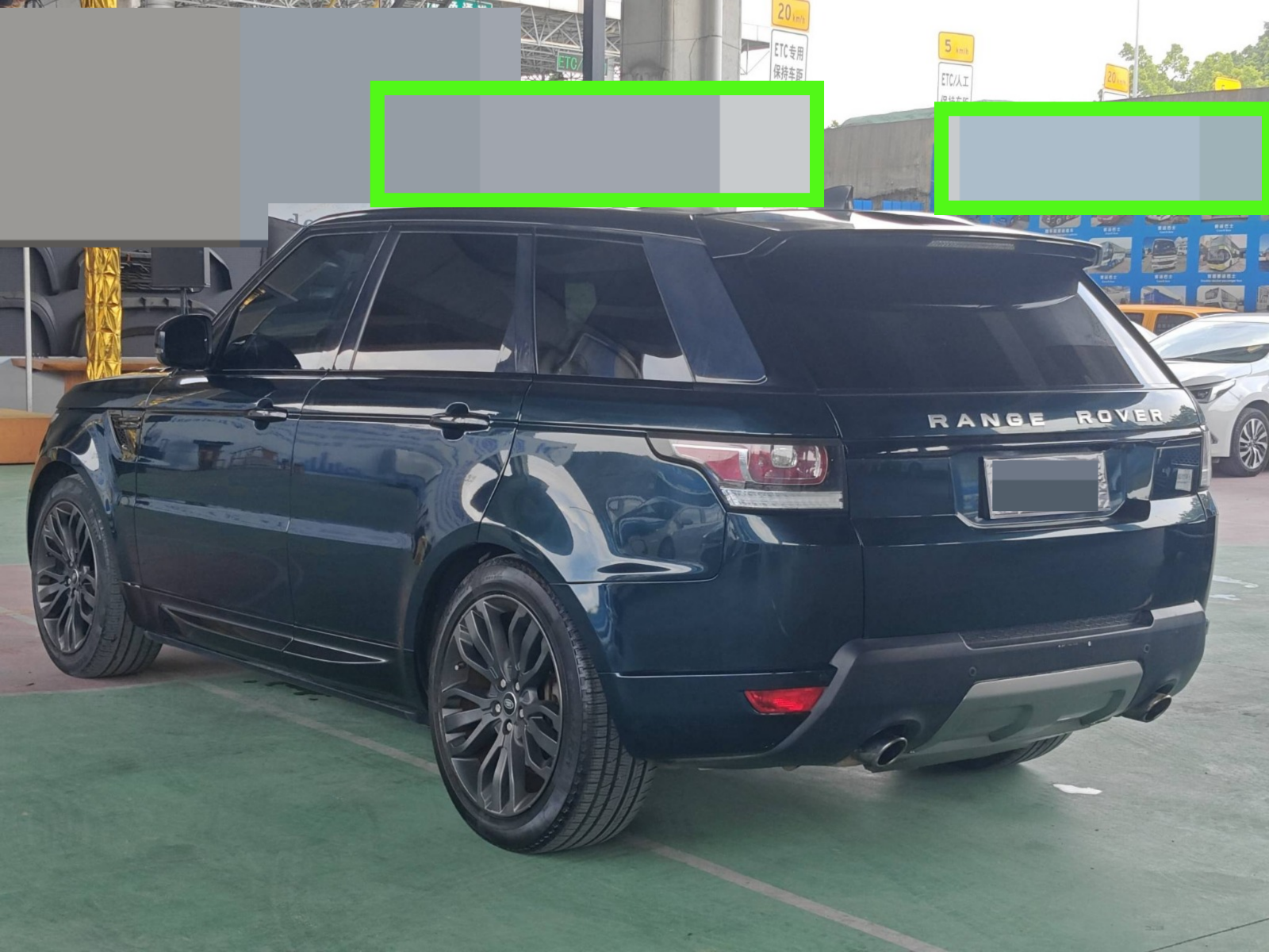 2017 Land Rover Range Rover Sport — photo 14
