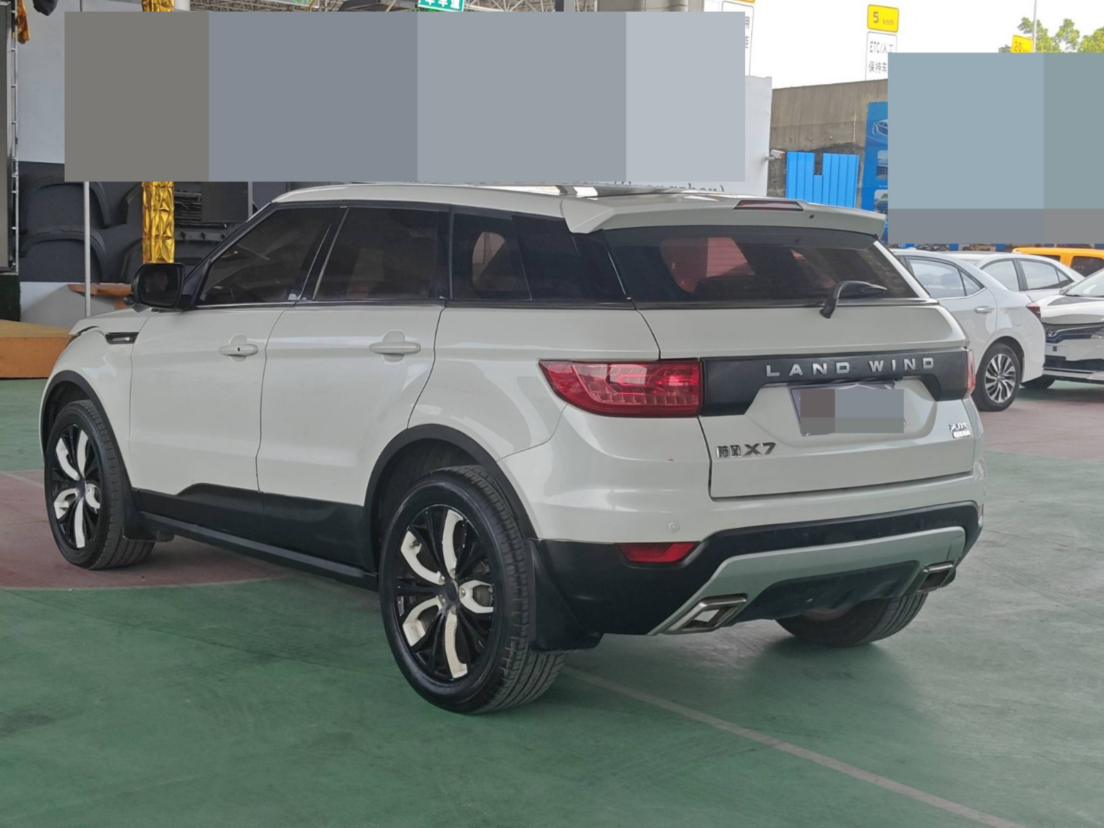 2017 Landwind X7 — photo 10