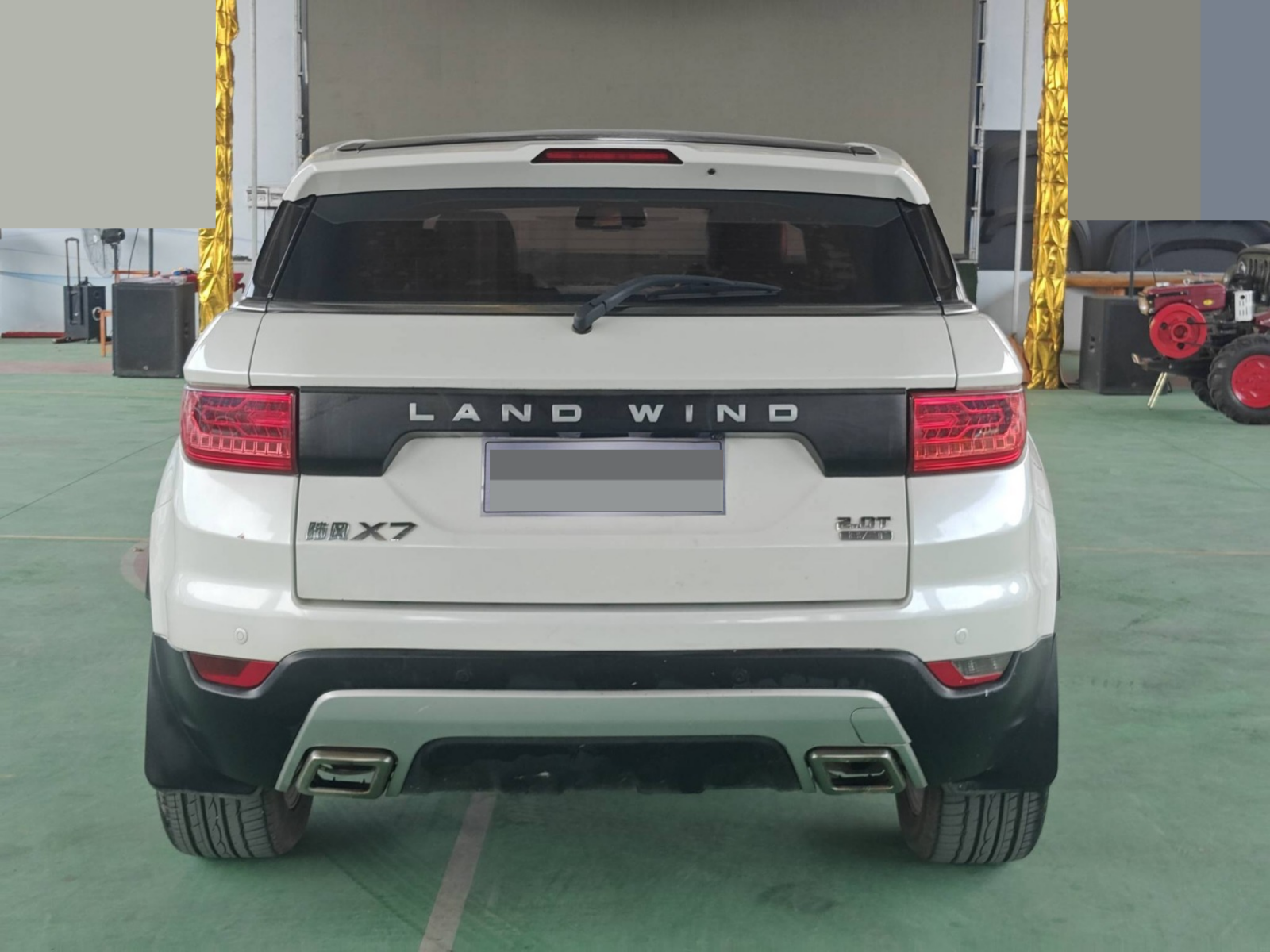 2017 Landwind X7 — photo 11