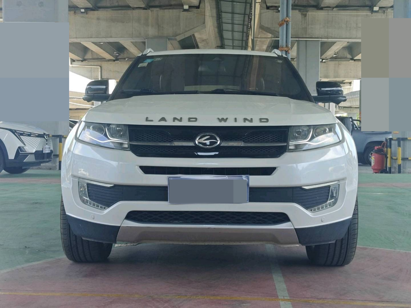 2015 Landwind X7 — photo 4