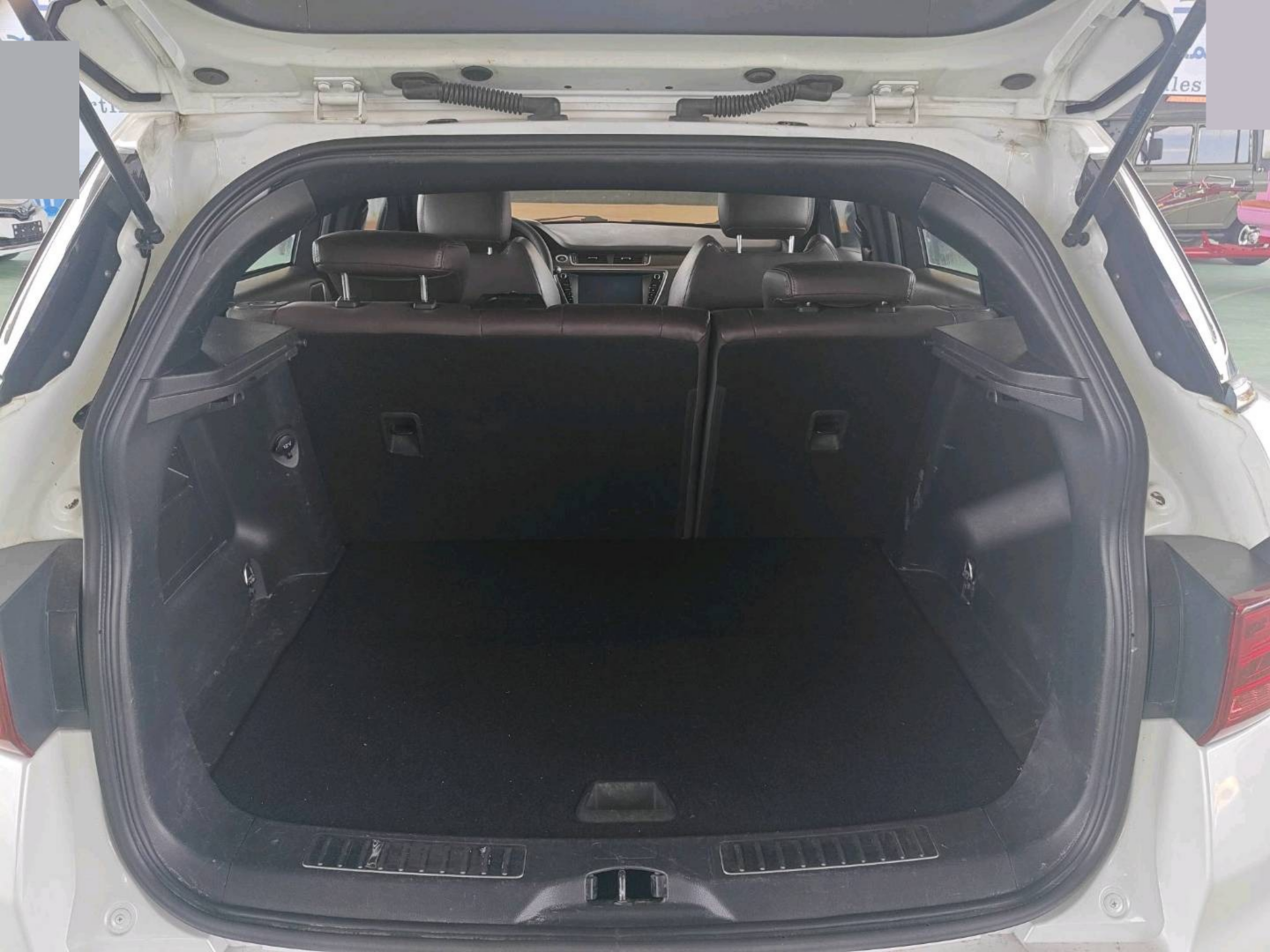 2015 Landwind X7 — photo 8