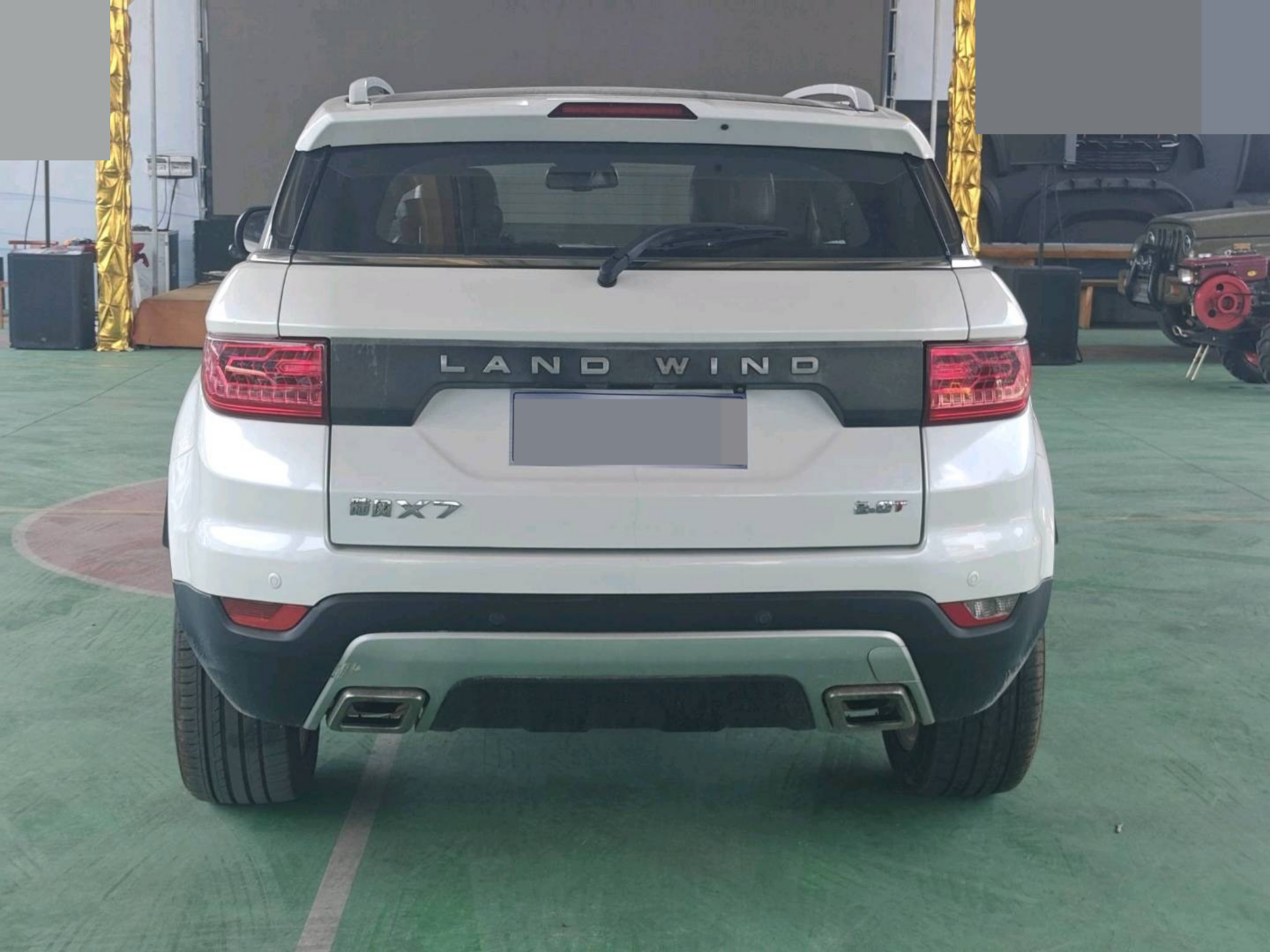 2015 Landwind X7 — photo 10