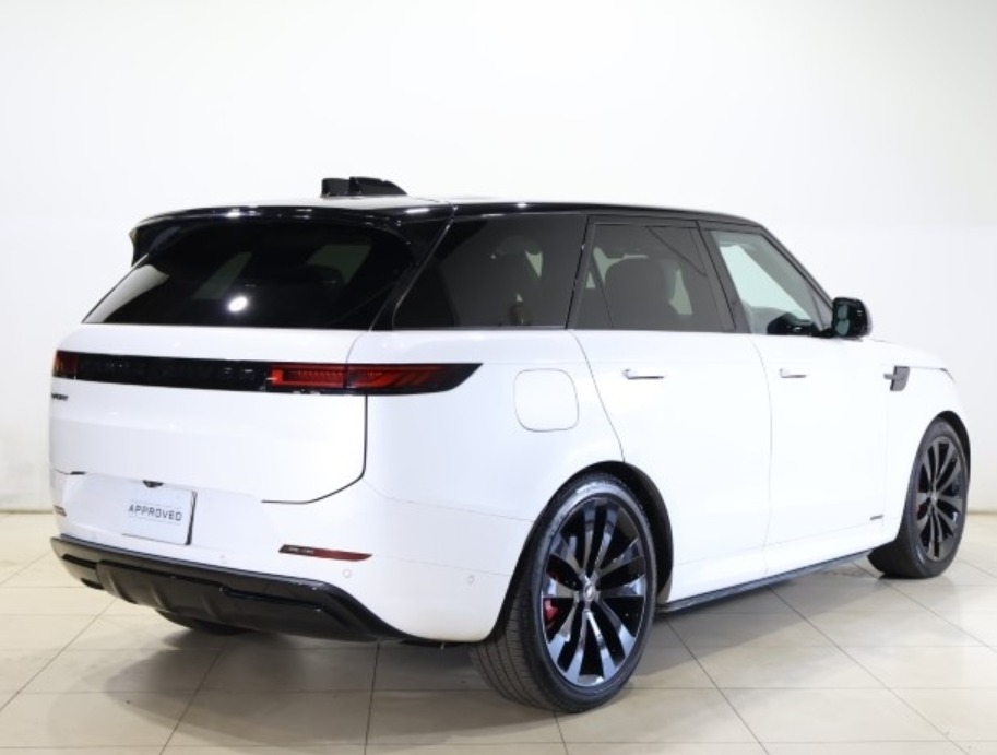 2025 Range Rover Veller  (L460) — photo 17