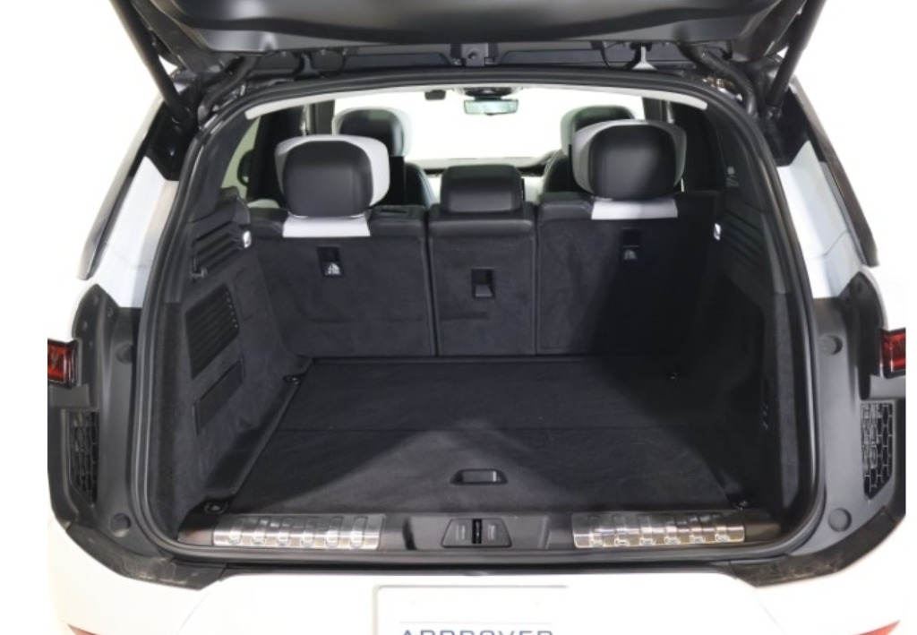2025 Range Rover Veller  (L460) — photo 18