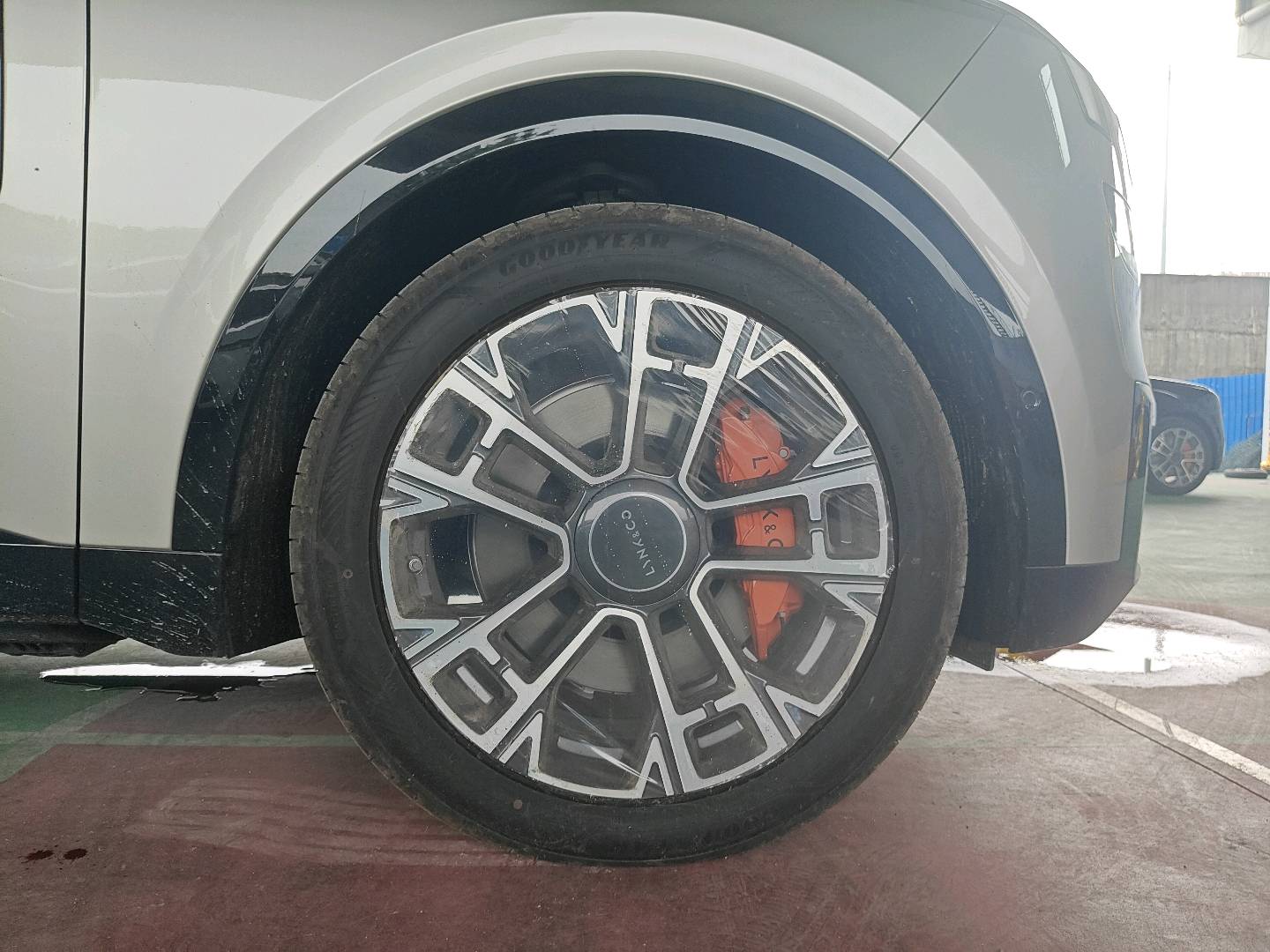 2025 Lynk And Co 900 2.0T Ultra 280KM 6-Seater — photo 4