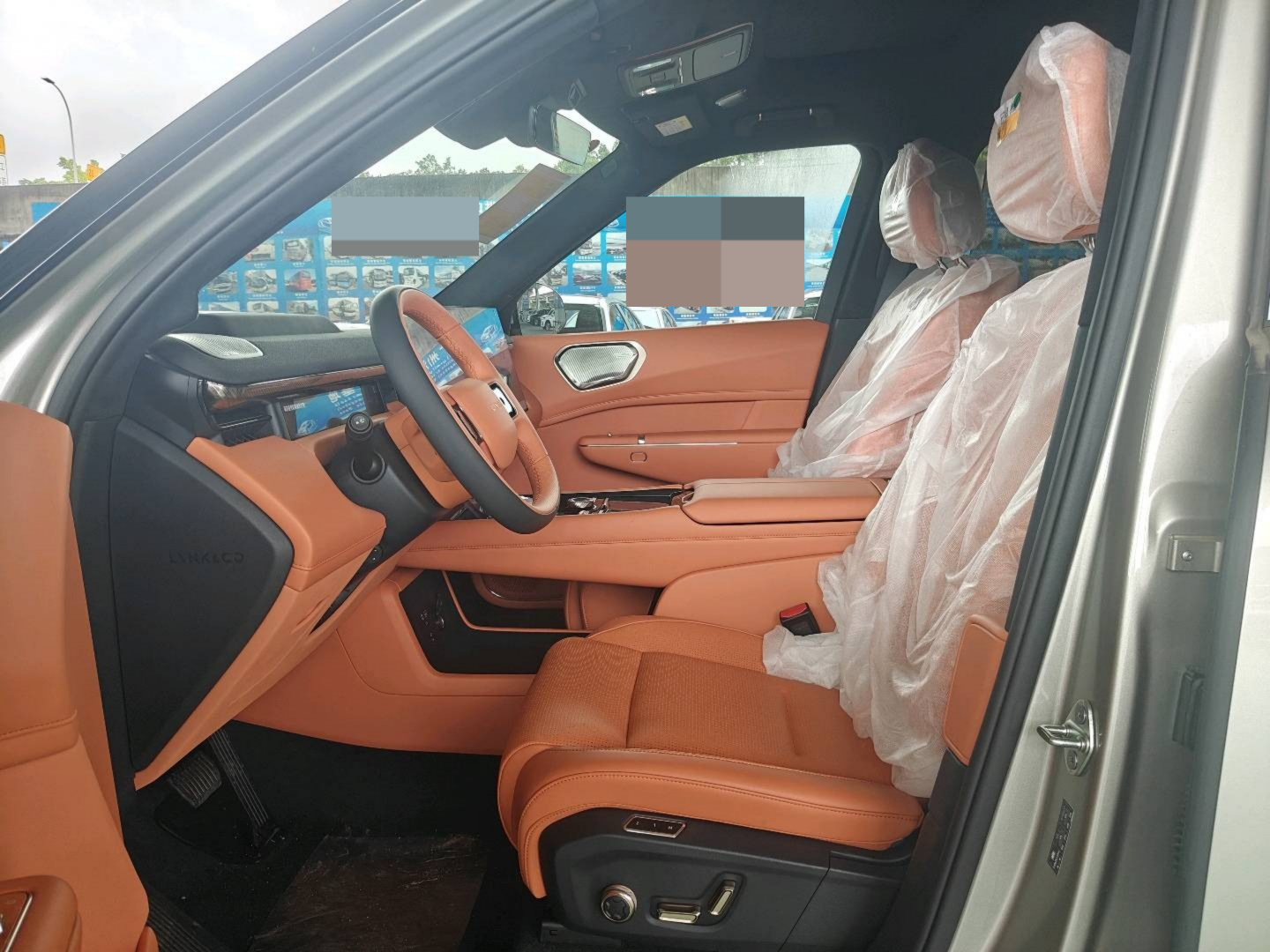 2025 Lynk And Co 900 2.0T Ultra 280KM 6-Seater — photo 7