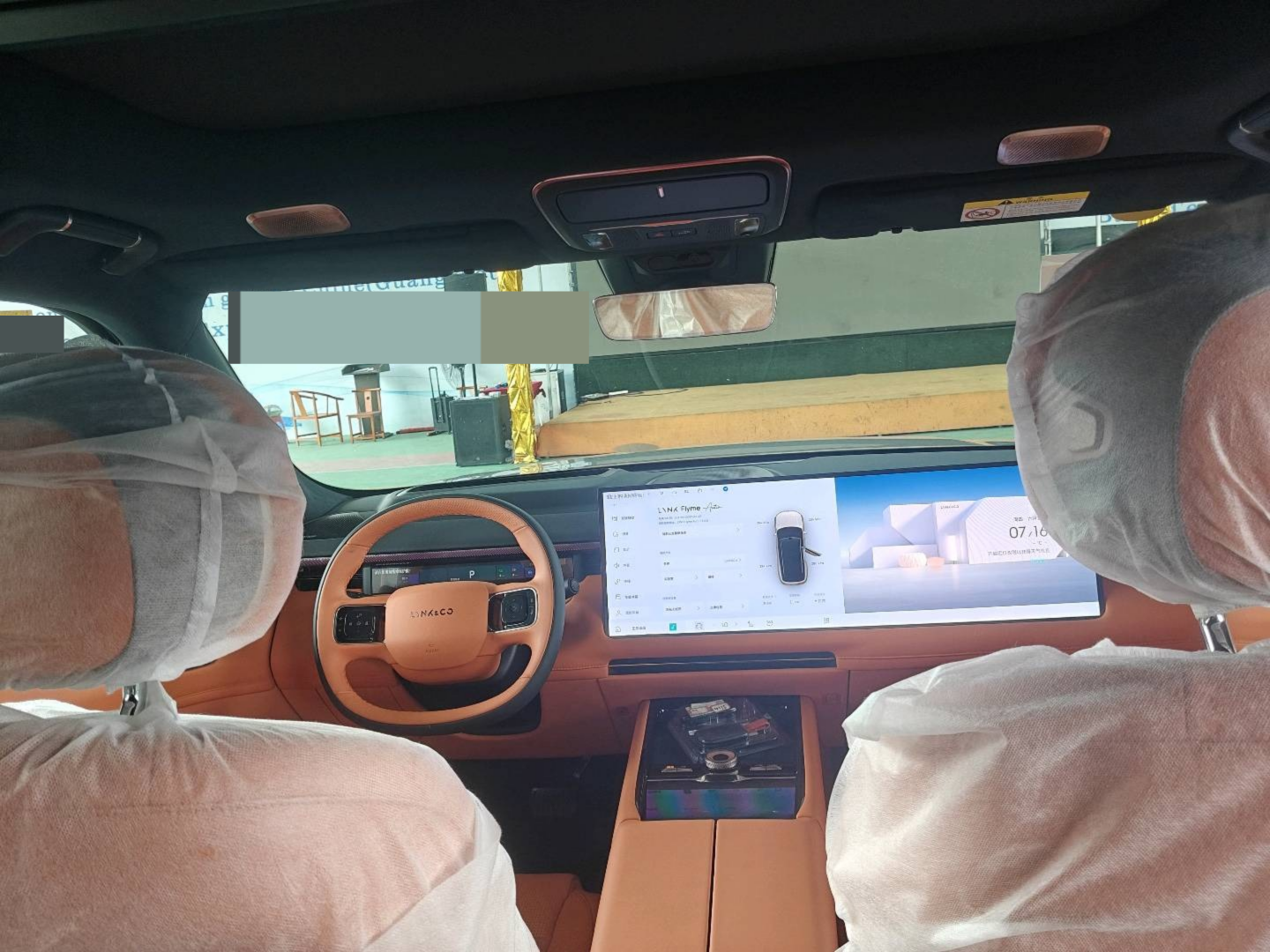 2025 Lynk And Co 900 2.0T Ultra 280KM 6-Seater — photo 10