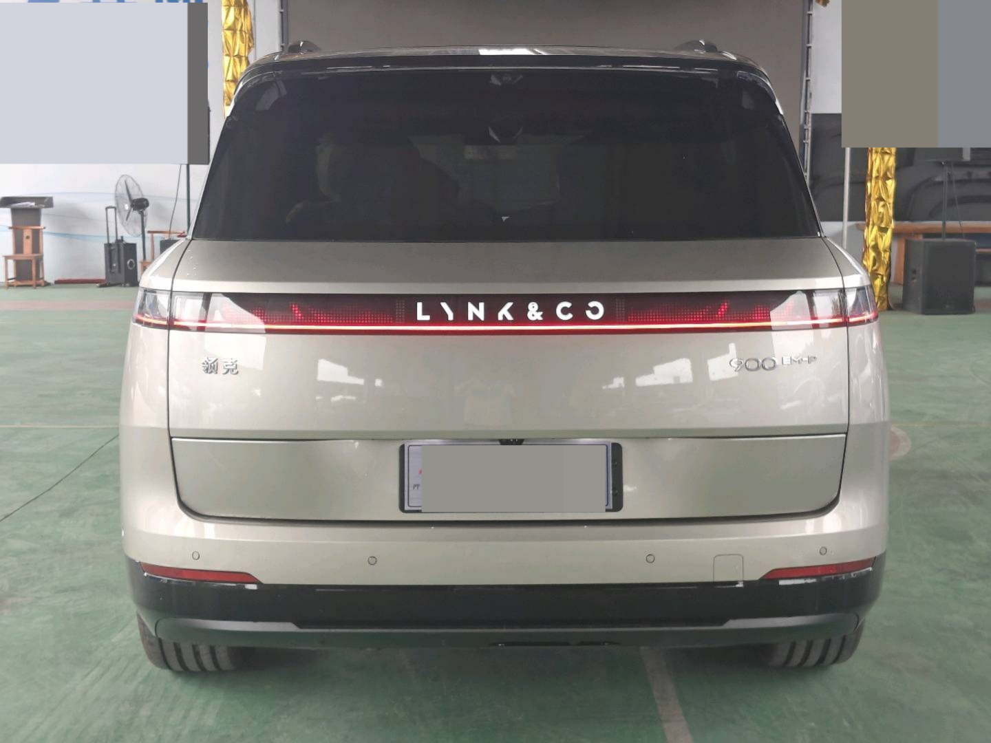 2025 Lynk And Co 900 2.0T Ultra 280KM 6-Seater — photo 11