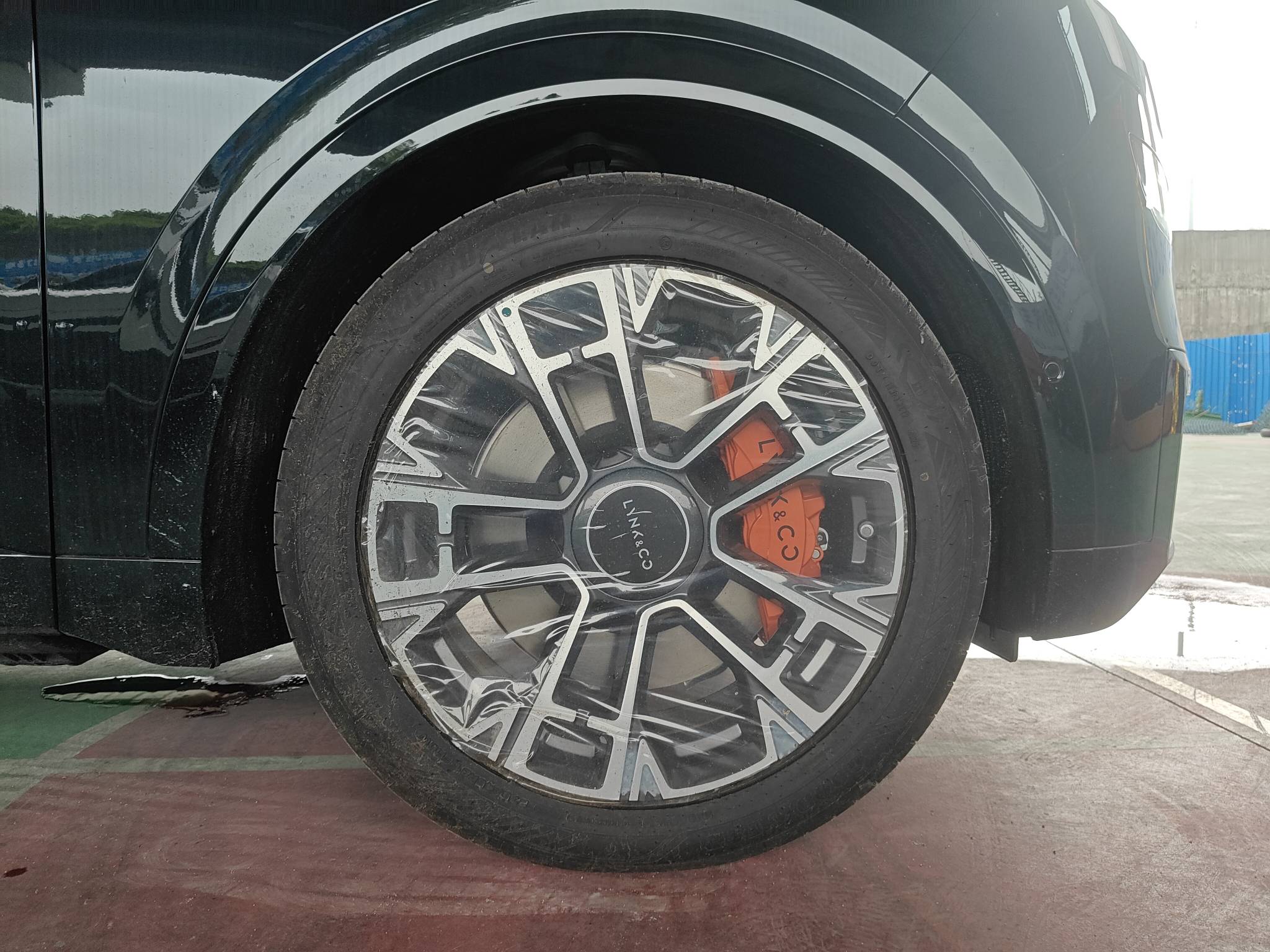 2026 Lynk And Co 900 2.0T Ultra 280KM 6-Seater — photo 2