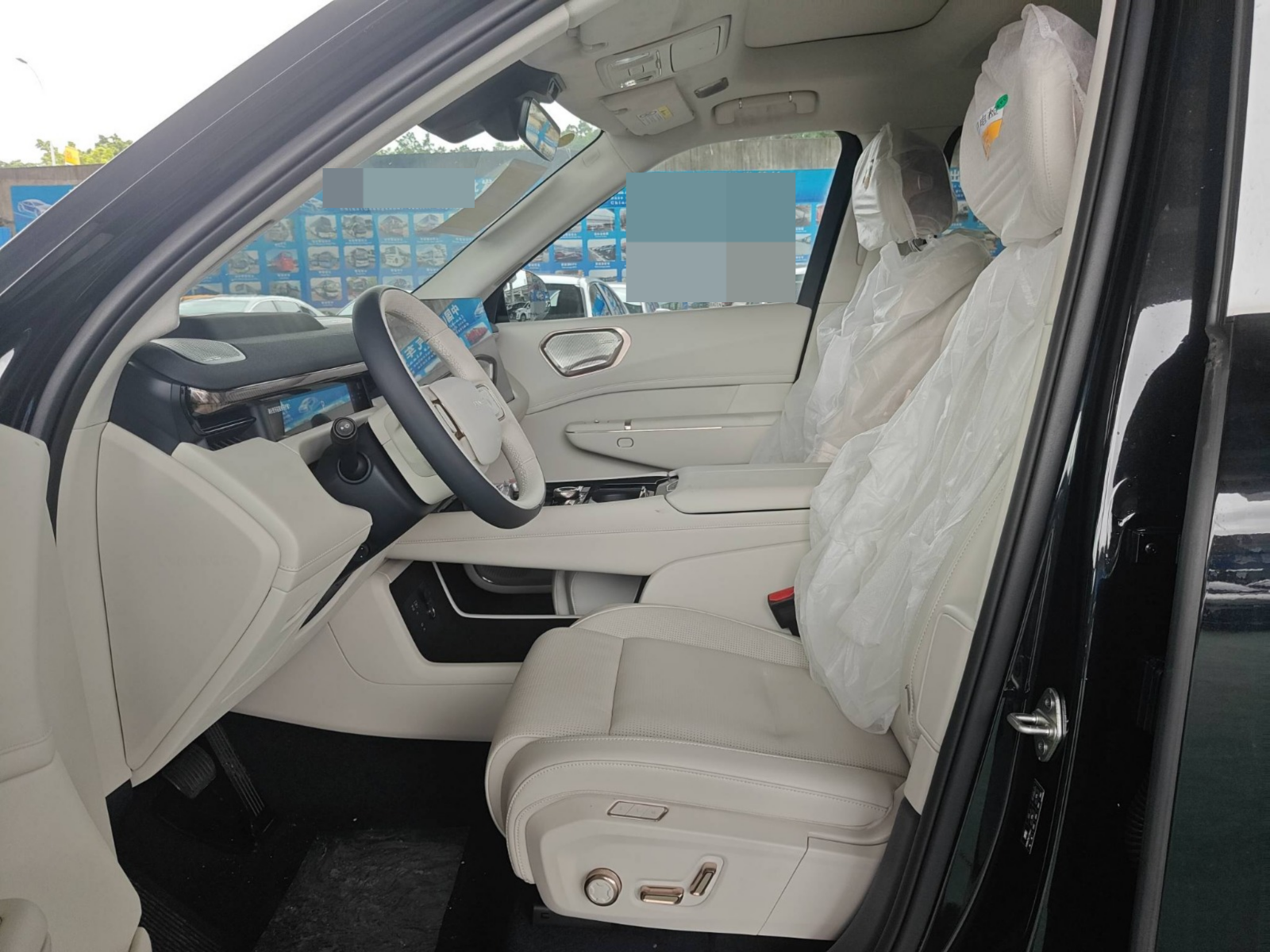 2026 Lynk And Co 900 2.0T Ultra 280KM 6-Seater — photo 5