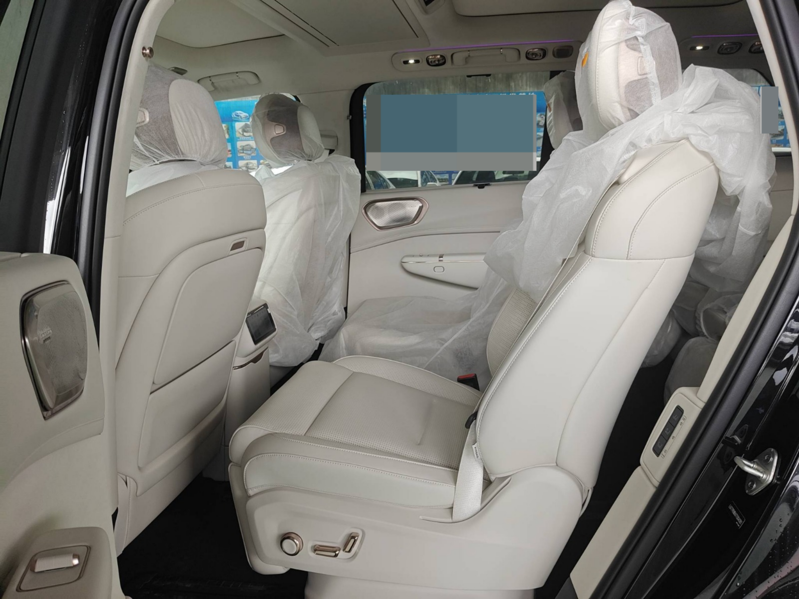 2026 Lynk And Co 900 2.0T Ultra 280KM 6-Seater — photo 6