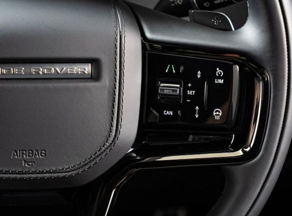 2025 Range Rover (L460) — photo 13