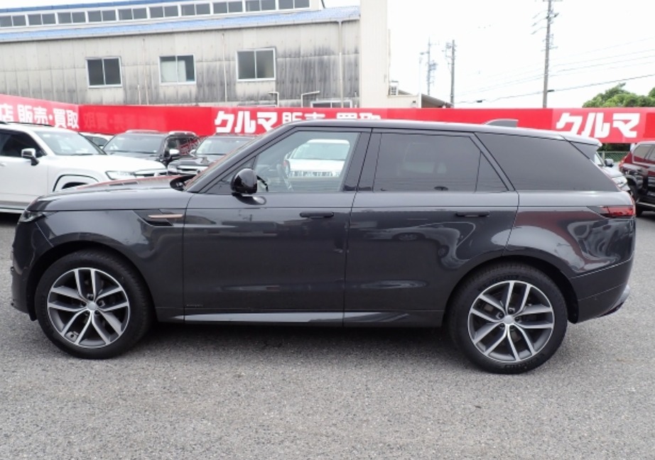 2025 Range Rover (L460) Ｄ３００ — photo 9