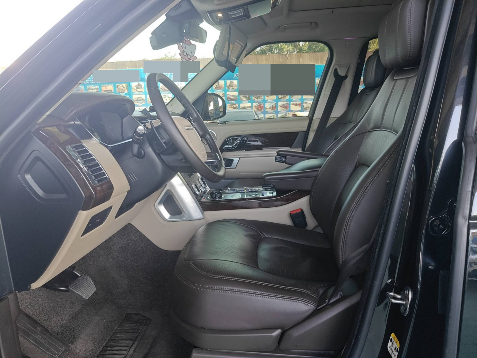 2022 Land Rover Range Rover LWB Autobiography — photo 7