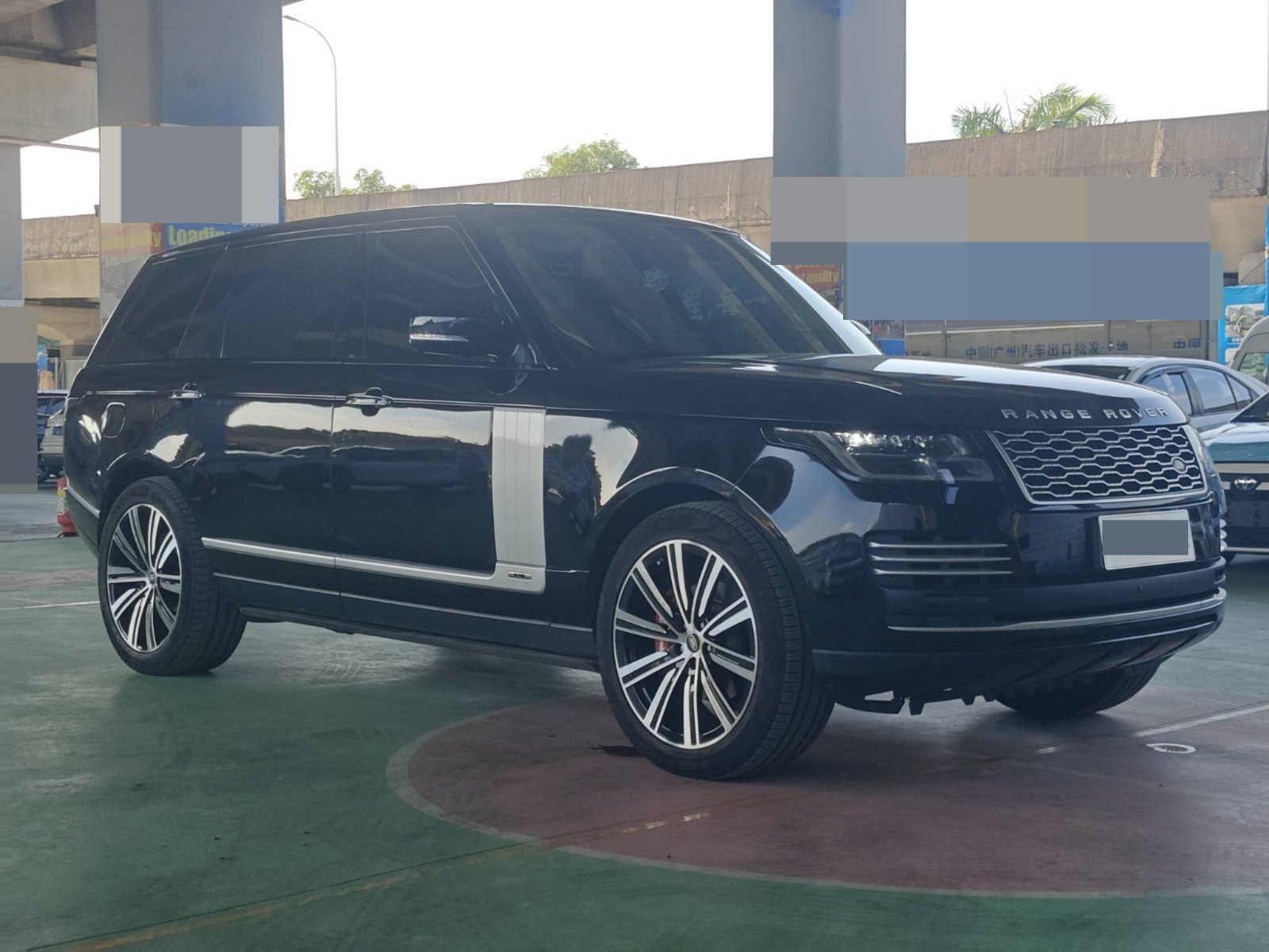 2022 Land Rover Range Rover LWB Autobiography — photo 12