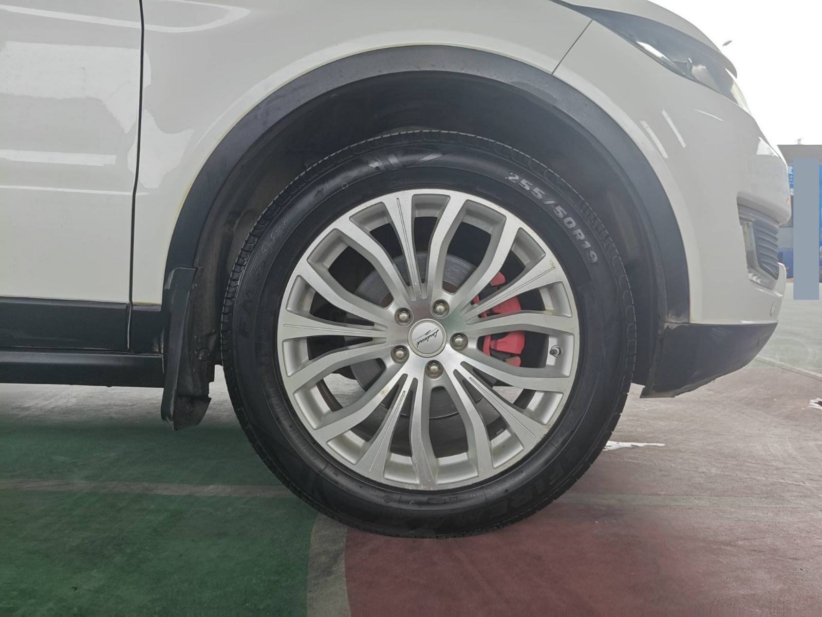 2016 Landwind X7 Flagship Version — photo 12