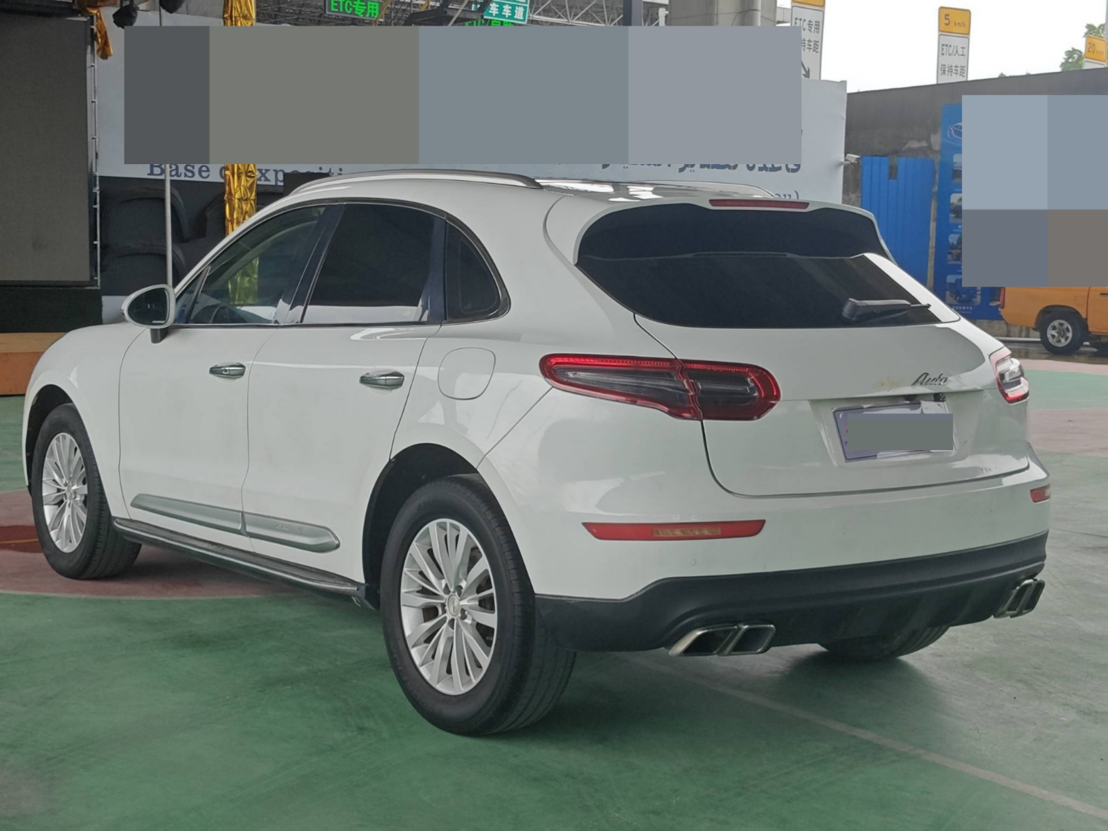 2017 Zotye SR9 Deformation Edition — photo 10