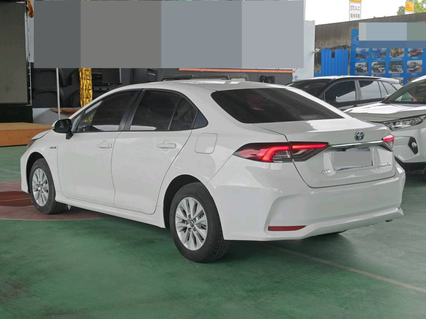 2023 Toyota Corolla Hybrid — photo 7