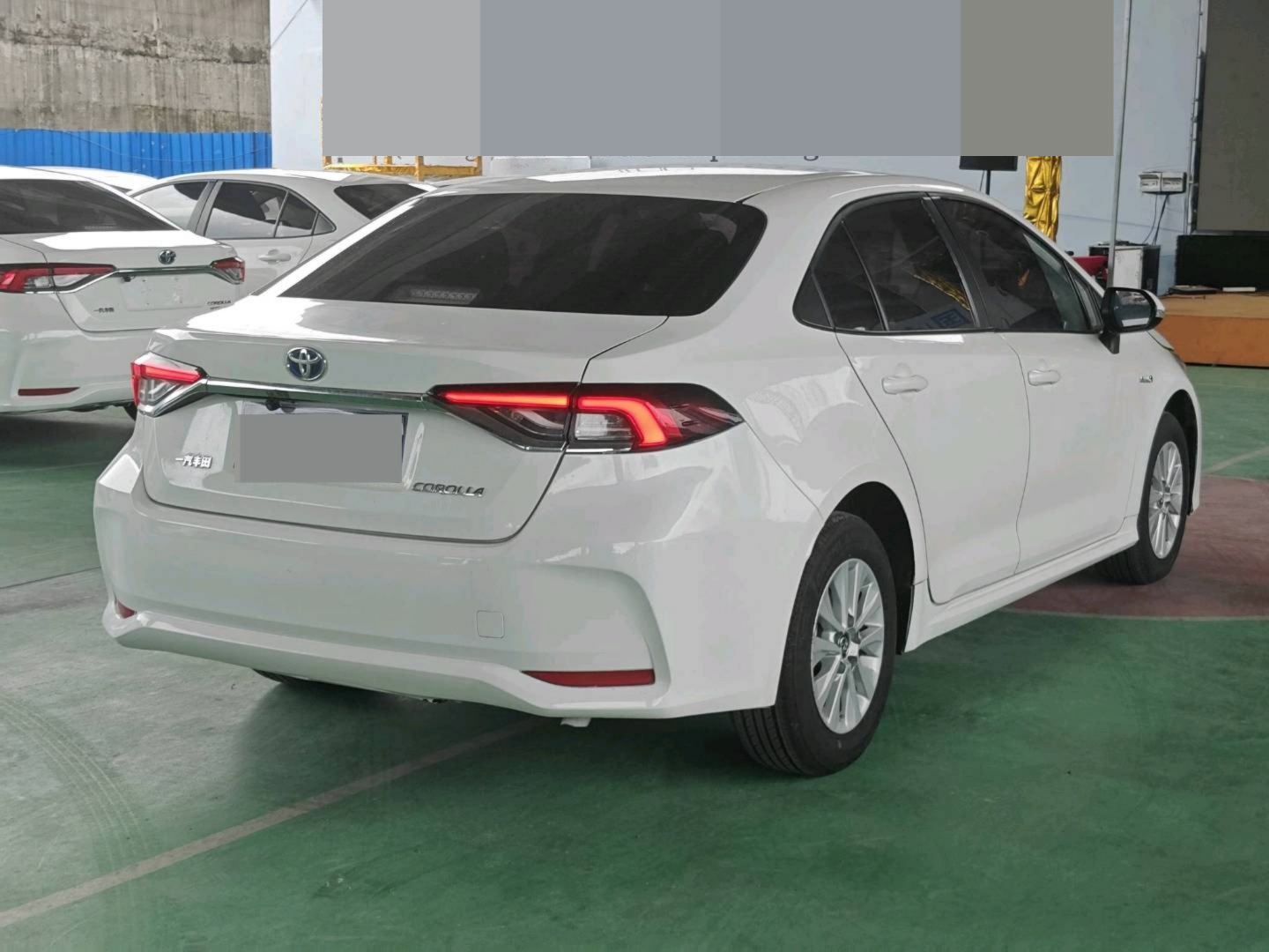 2023 Toyota Corolla Hybrid — photo 9