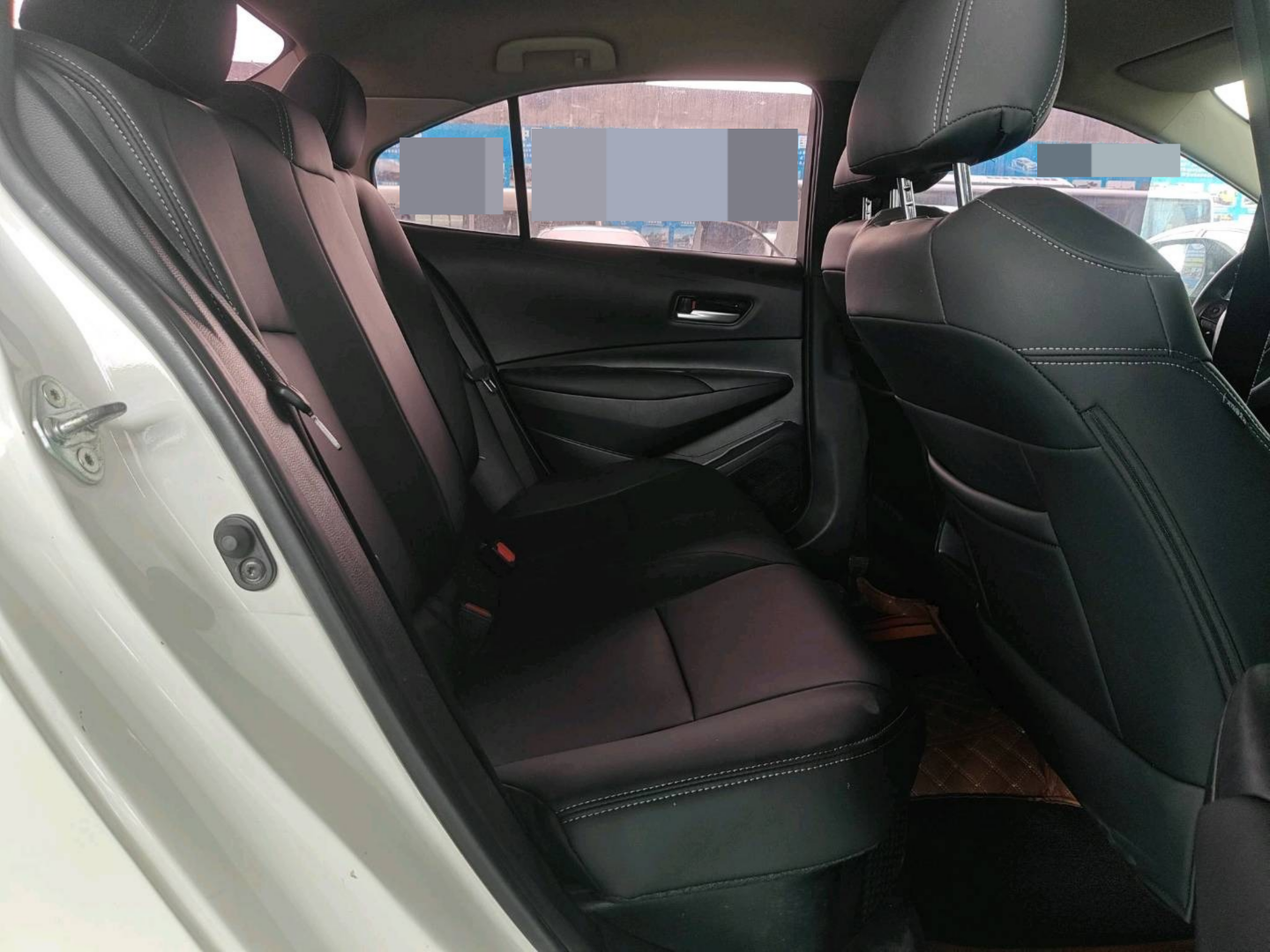2023 Toyota Corolla Hybrid — photo 6