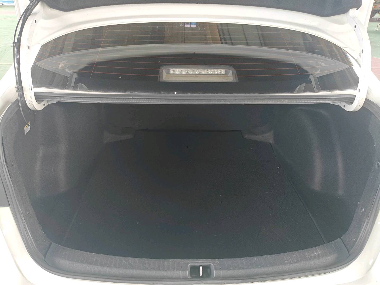 2023 Toyota Corolla Hybrid — photo 11