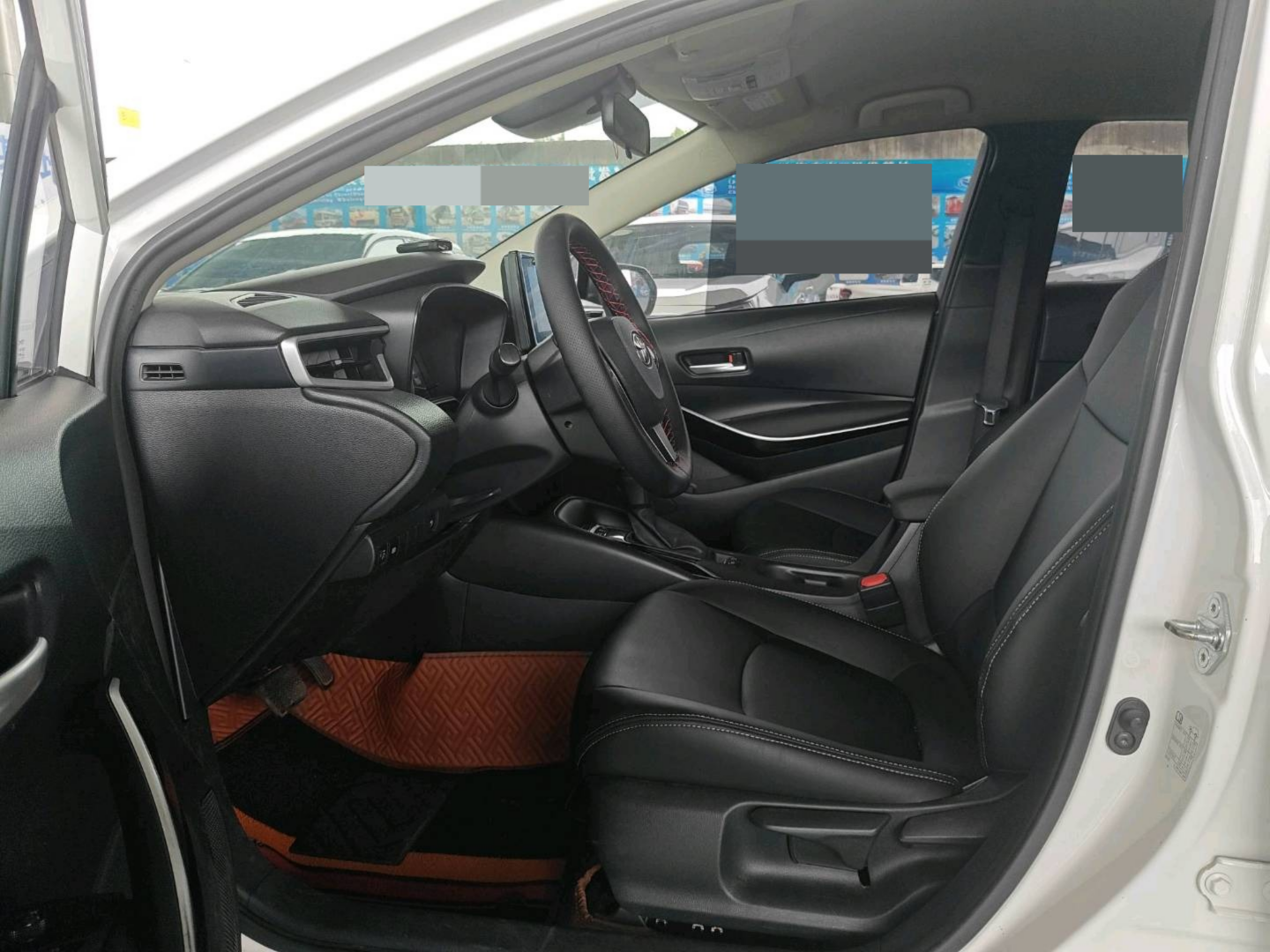 2023 Toyota Corolla Hybrid — photo 6