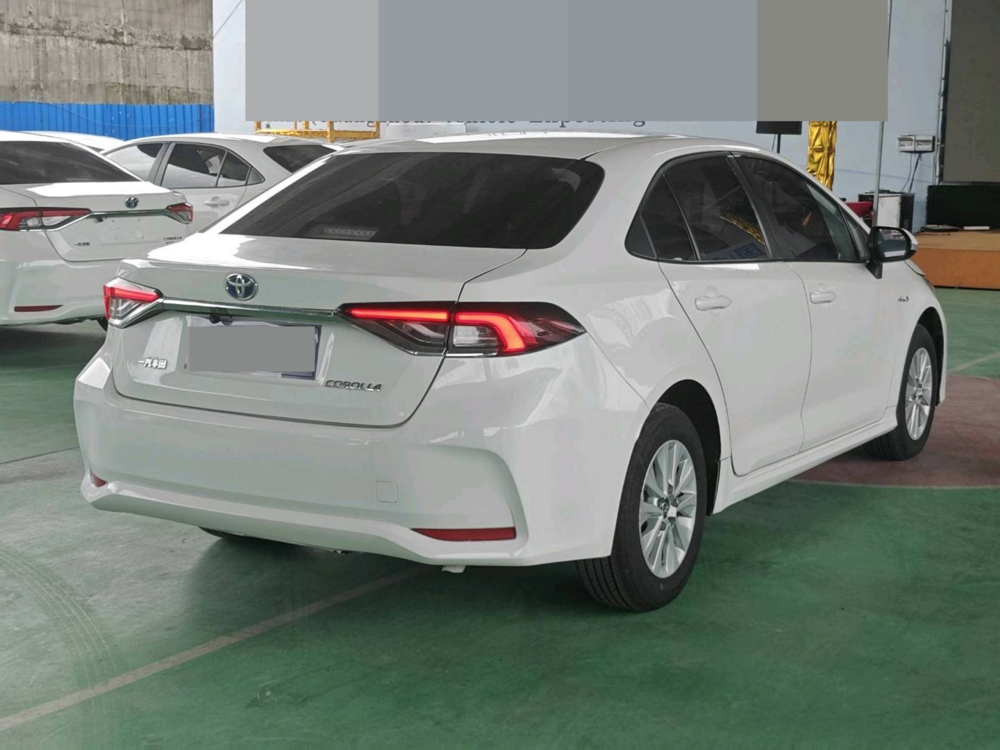 2023 Toyota Corolla Hybrid — photo 11