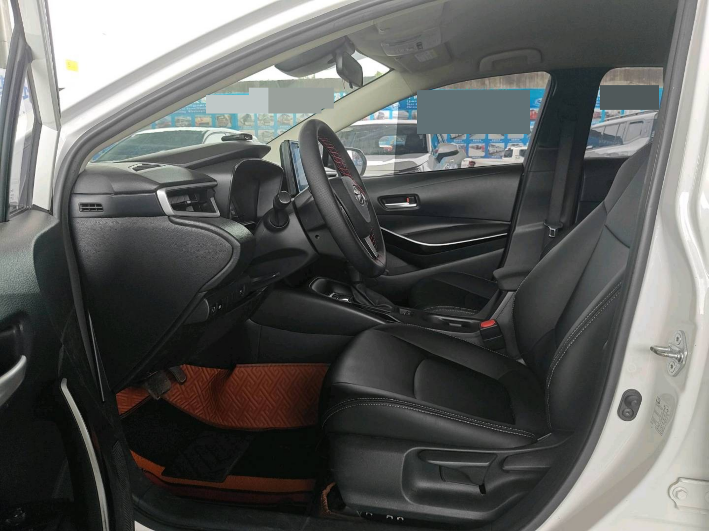 2023 Toyota Corolla Hybrid — photo 8