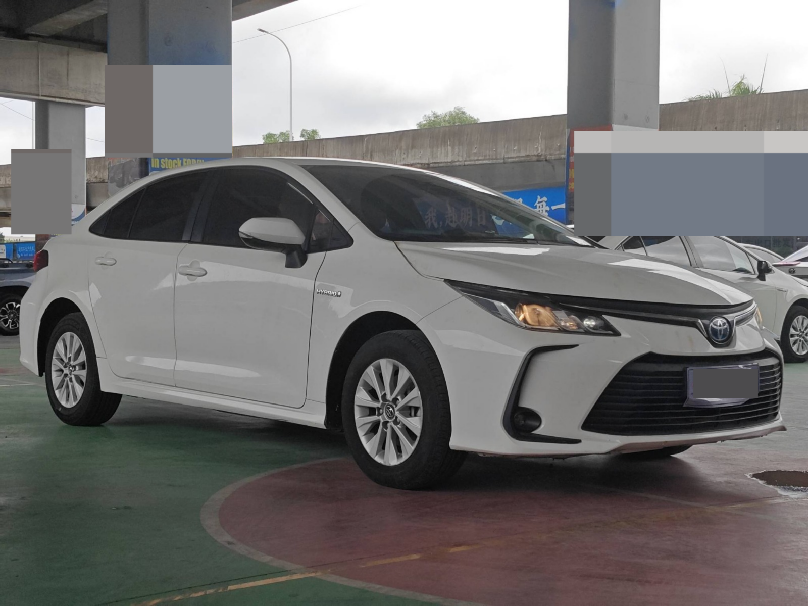 2023 Toyota Corolla Hybrid — photo 12