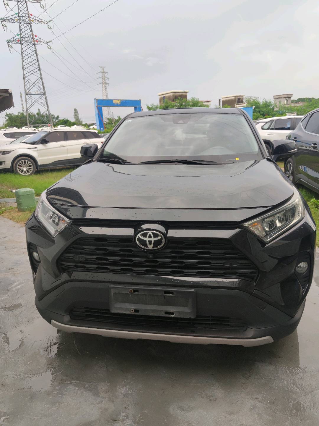 2023 Toyota RAV4 — photo 3