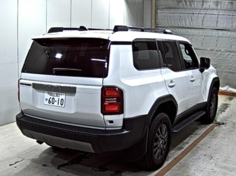 2025 Toyota Land Cruiser Wagon TRJ250W-0014581 VX — photo 2