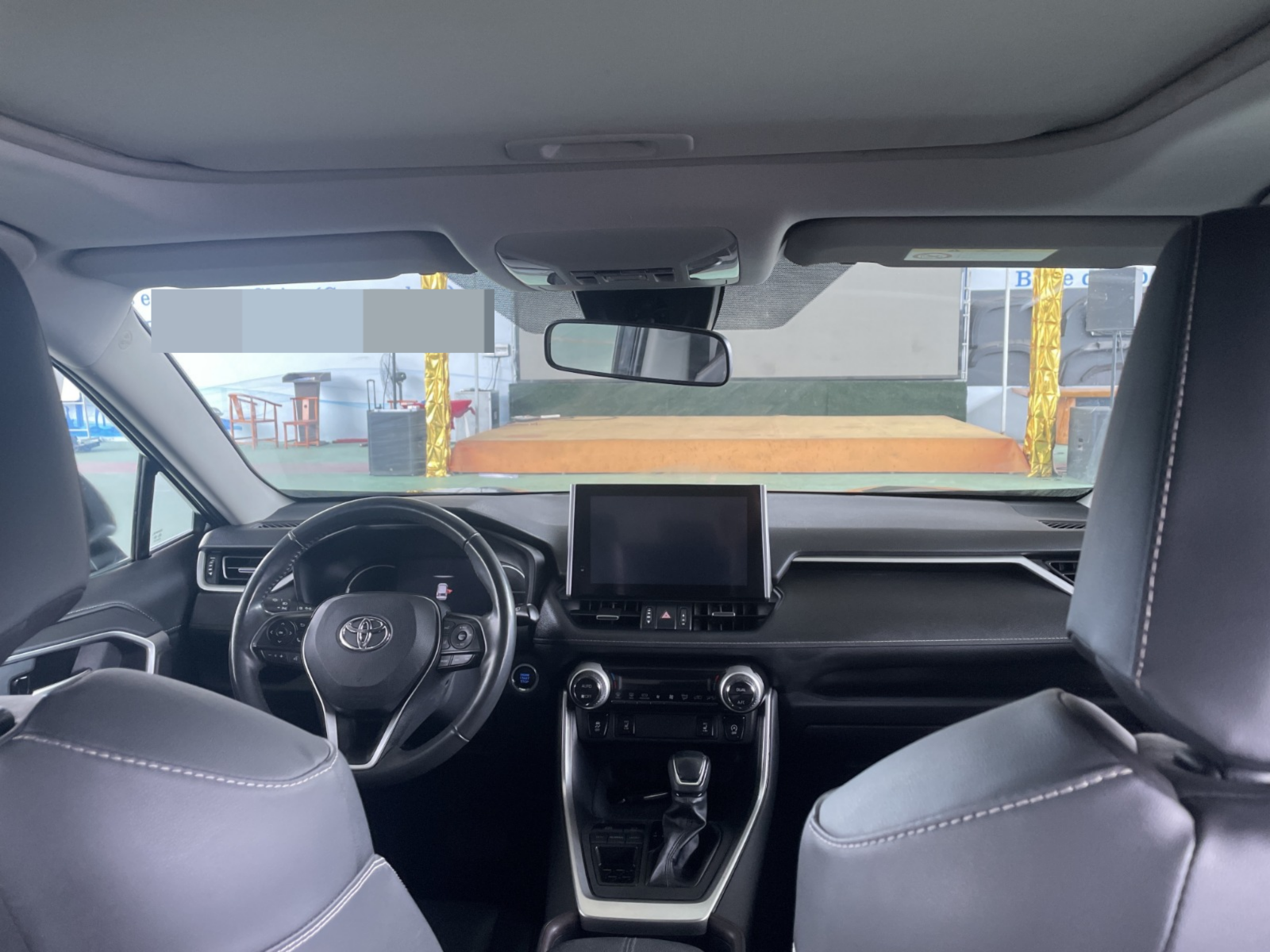 2022 Toyota RAV4 — photo 7