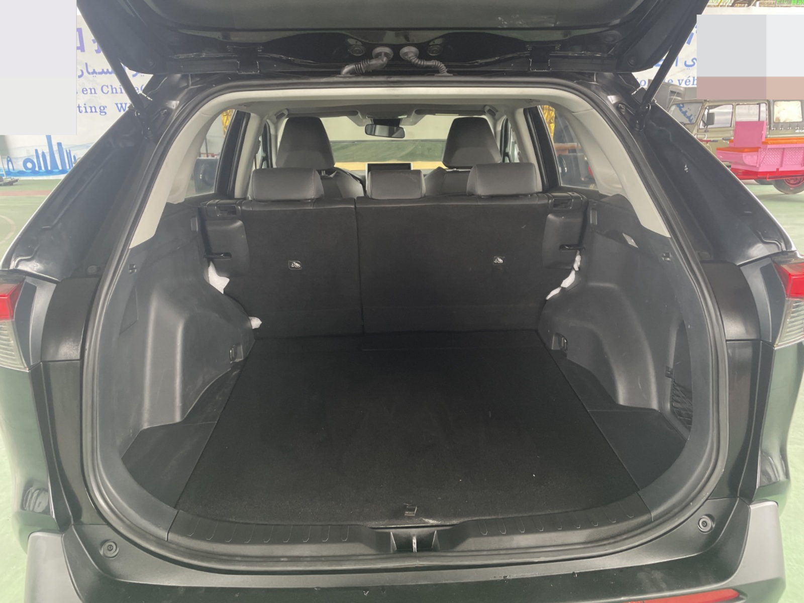 2022 Toyota RAV4 — photo 8