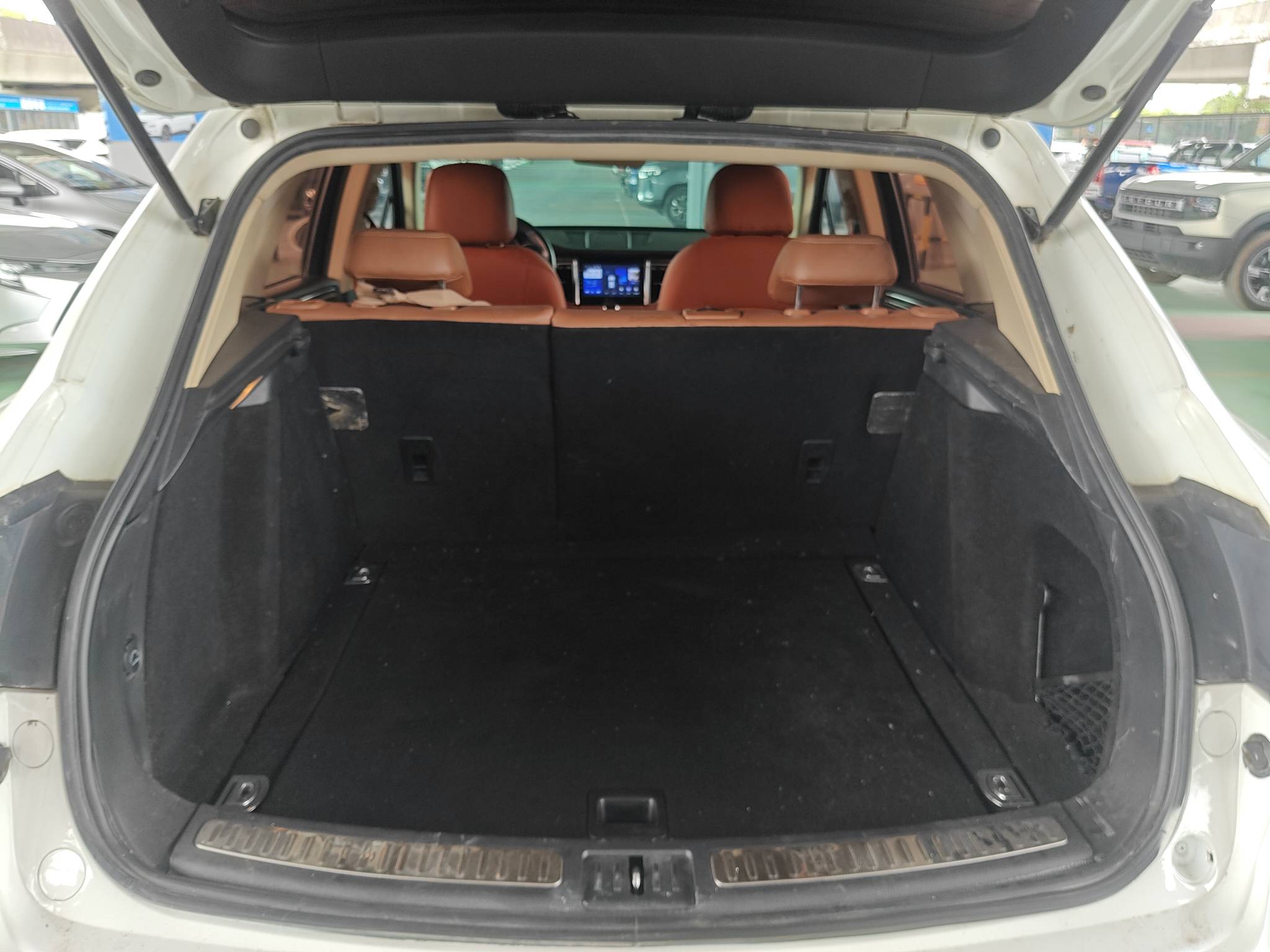 2017 Zotye SR9 Deformation Edition — photo 13