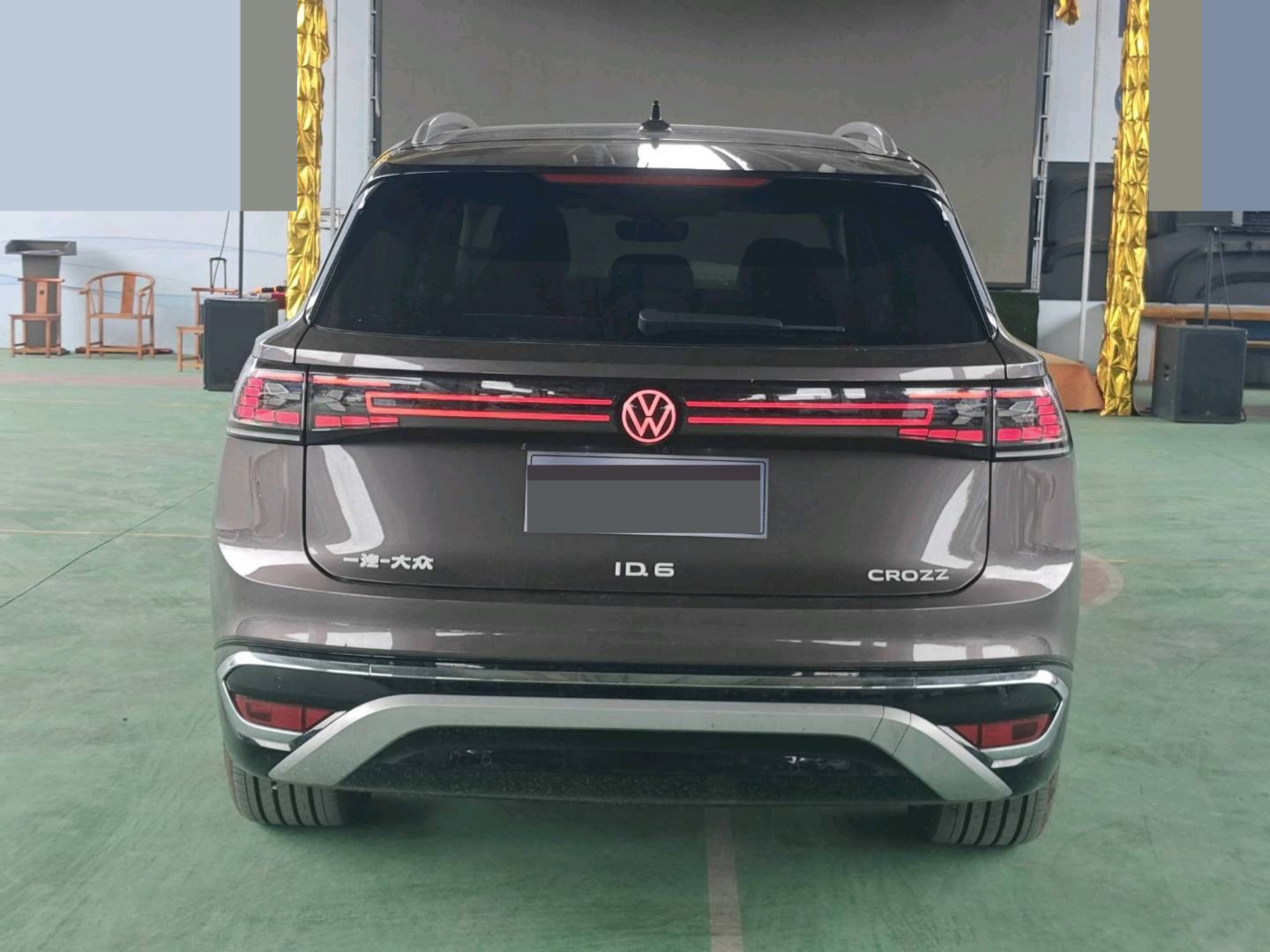 2021 Volkswagen ID.6 CROZZ Long Range PRO 565KM — photo 10