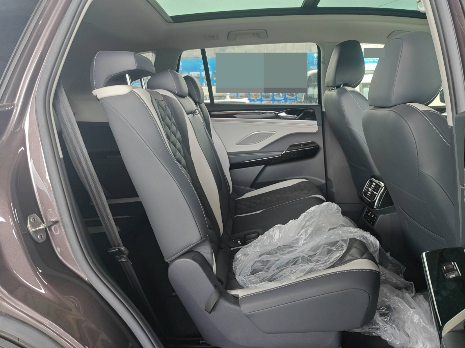 2021 Volkswagen ID.6 CROZZ Long Range PRO 565KM — photo 9