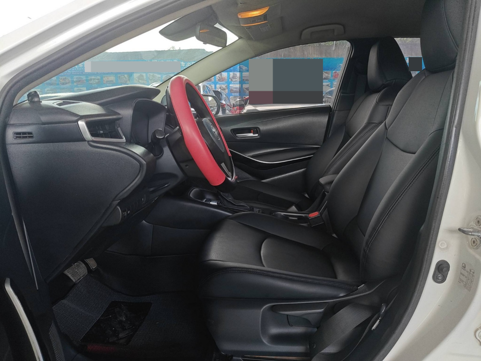 2019 Toyota Corolla Hybrid — photo 6