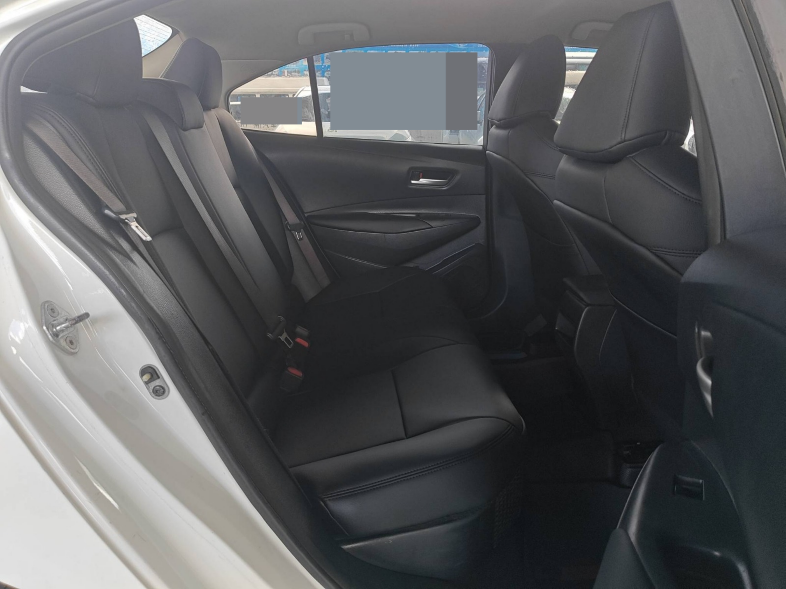 2019 Toyota Corolla Hybrid — photo 7