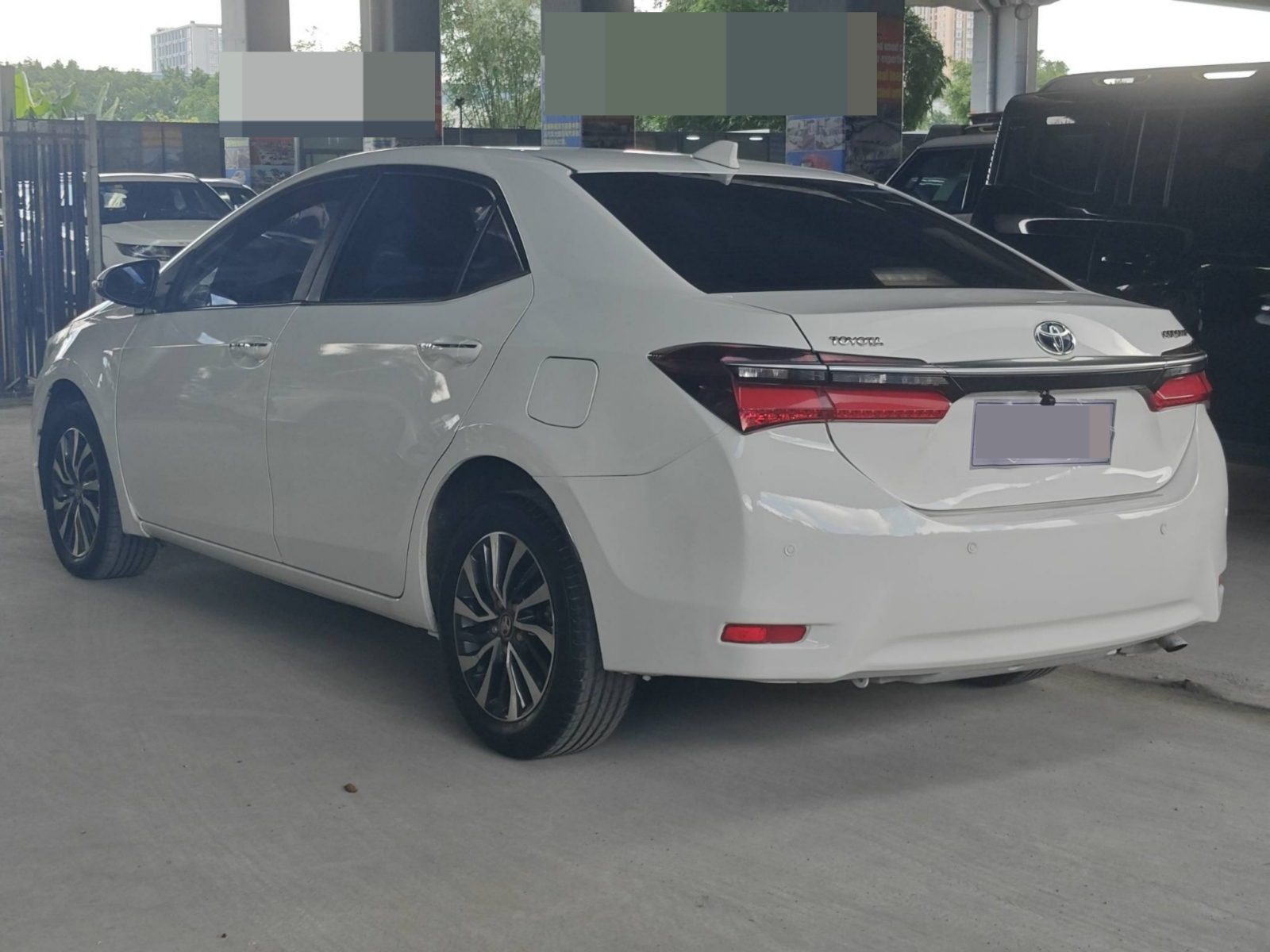 2019 Toyota Corolla Hybrid — photo 6